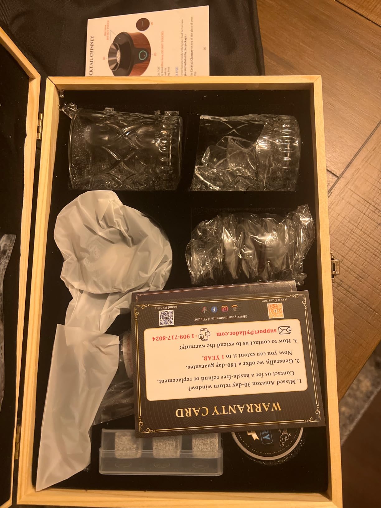 Electric Whiskey Smoker Kit with Torch, Premium Wooden Box, 4 Wood Chips, Ice Molds, Recipes, Cocktail Smoker Kit for Bourbon & Old Fashioned, Ideal Gift for Dad, Husband and Men (No Butane) customer photo 2