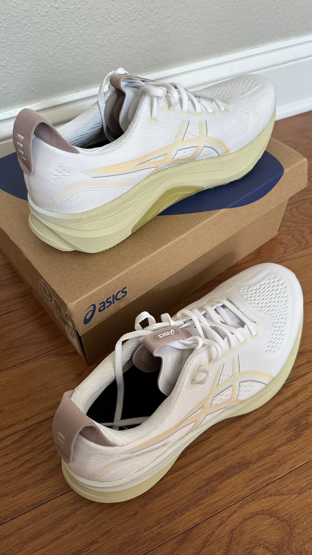 Men's Gel-Kayano 32 Running Shoes customer photo 1