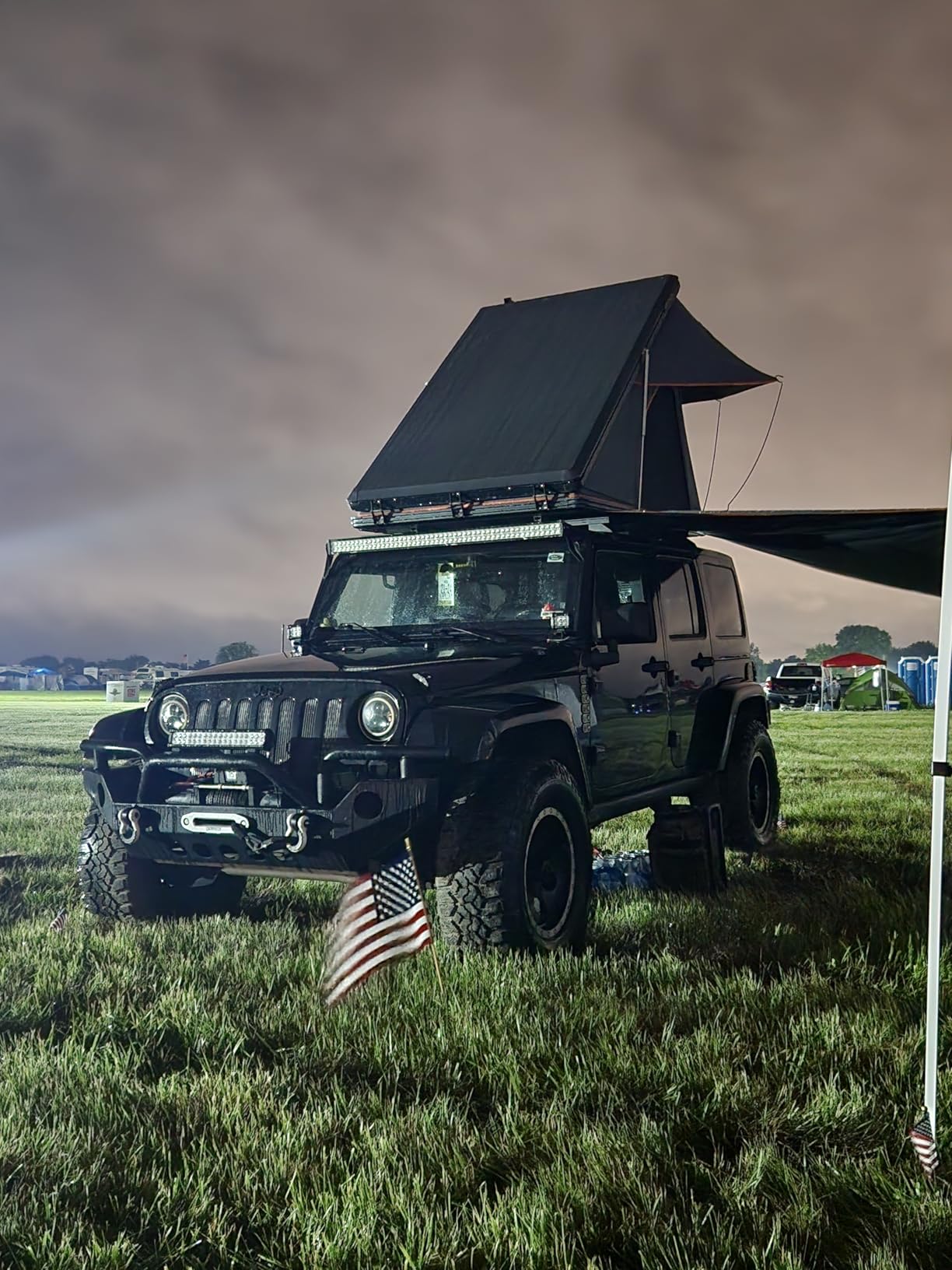 Adventurer Pro Rooftop Tent Hard Shell, 2-3 Person Aluminum Roof Top Tent | Detachable Side Awning&Built-in LED Light Strip, Compatible with Truck Jeep SUV Van&Trailer, Pop Up for 4-Season Camping customer photo 1