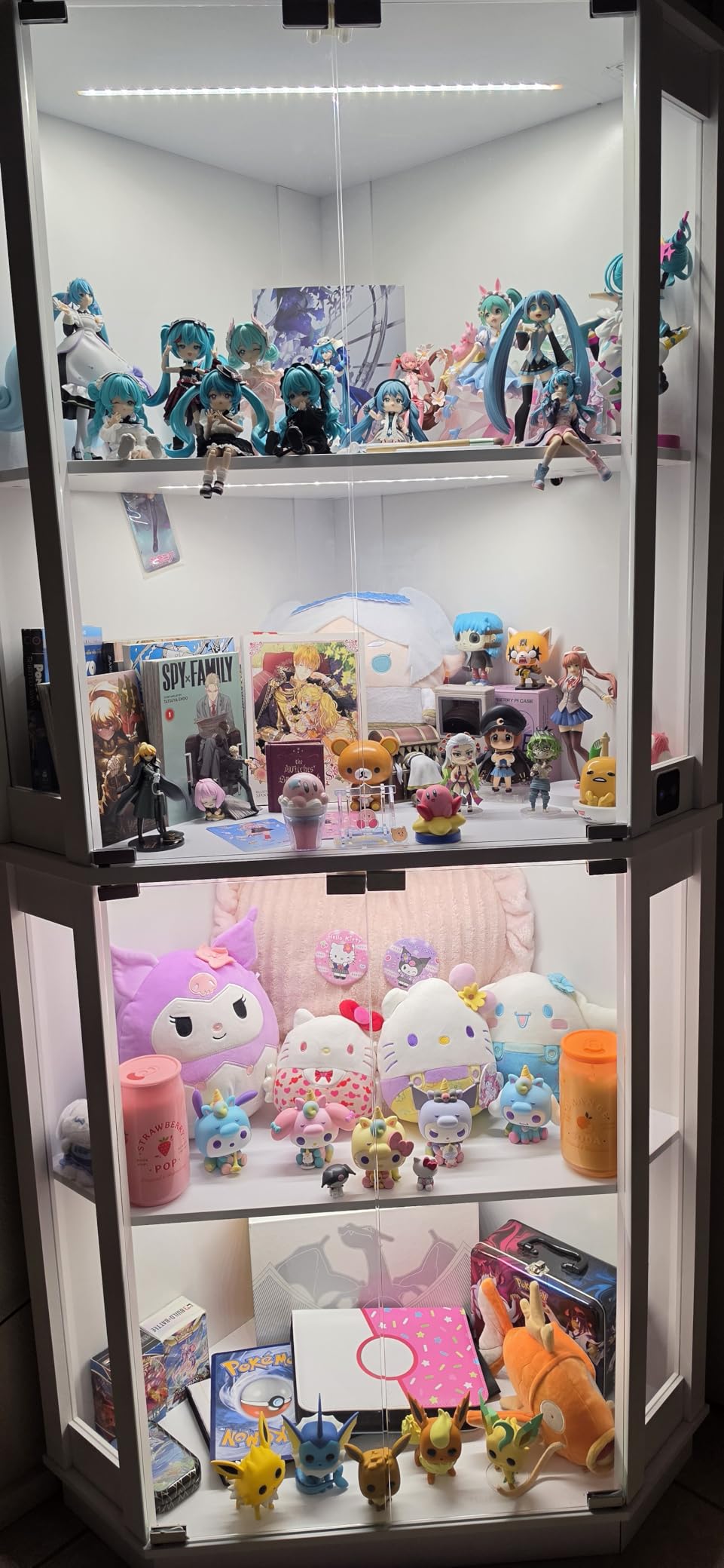 BROTTAR Lighted Corner Display Cabinet with Glass Doors for Collectibles customer photo 1