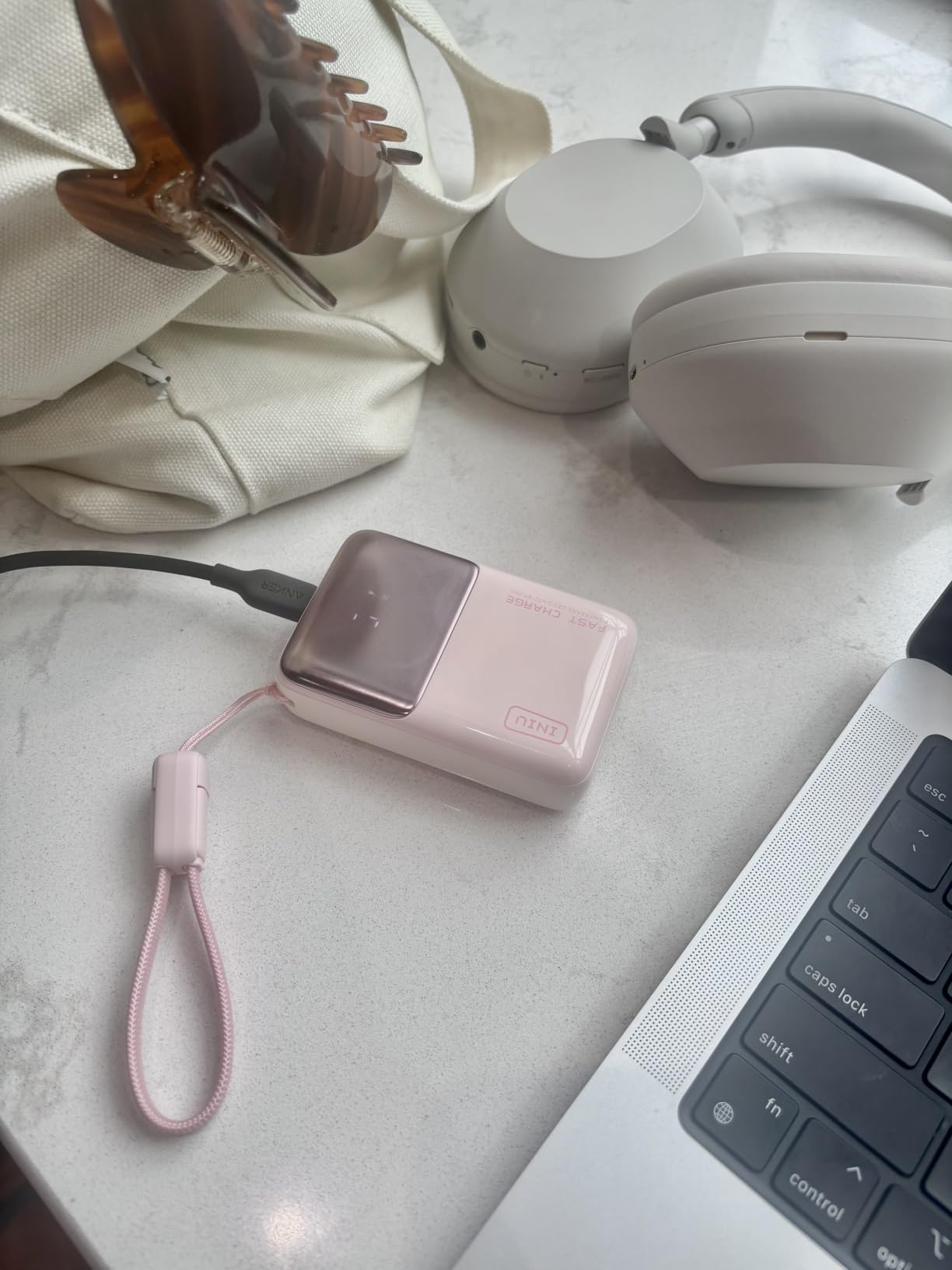INIU Portable Charger, Ultra Mini 10000mAh 45W Fast Charging Power Bank | Flight-Safe, USB-C Cable, Travel Essential, 45W Battery Phone Pack for iPhone 17 16 Samsung S26 Google iPad etc customer photo 1