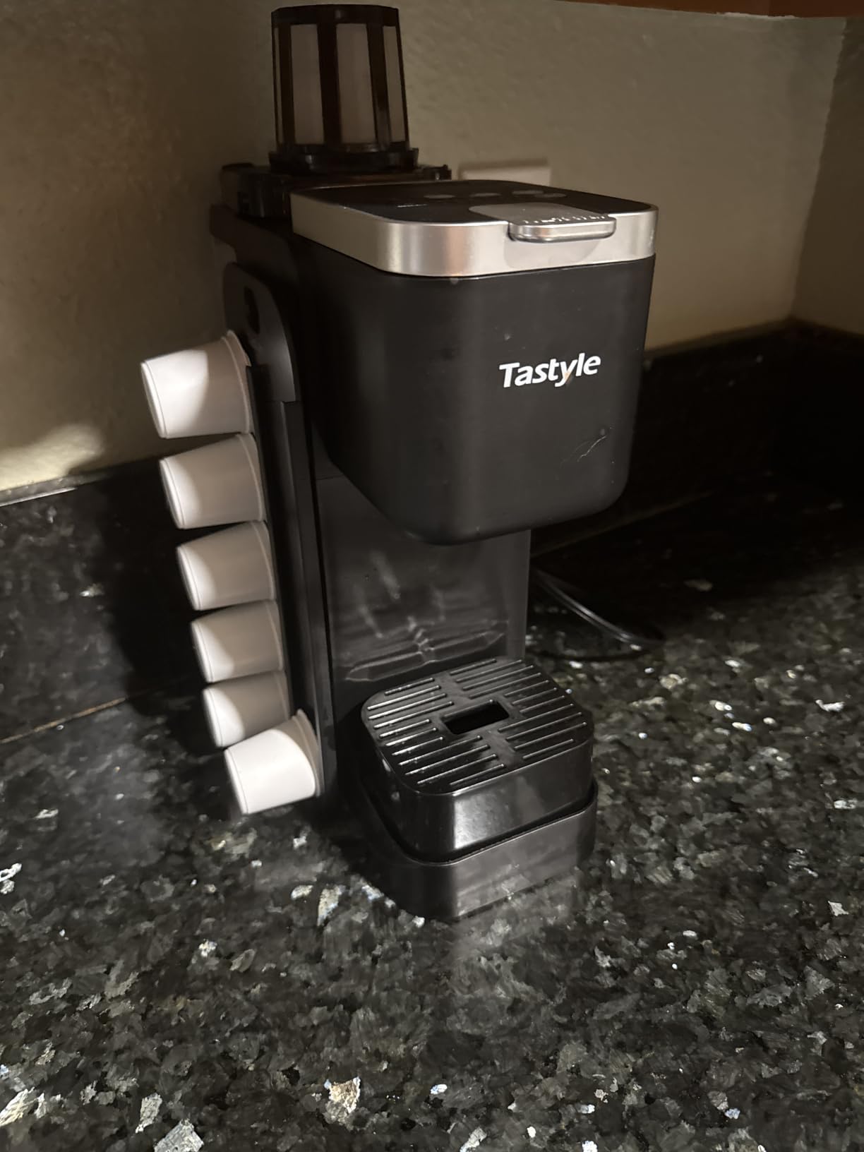 Tastyle Hot & Iced Coffee Maker with Magnetic K-Pod Holder, Fits 7.3'' Mug | Stores 10 Pods, for K Cup & Grounds, Compact for Home, Office & RV, Brew 6-24oz Coffee, 40 oz Removable Tank, K330CH, Black customer photo 1