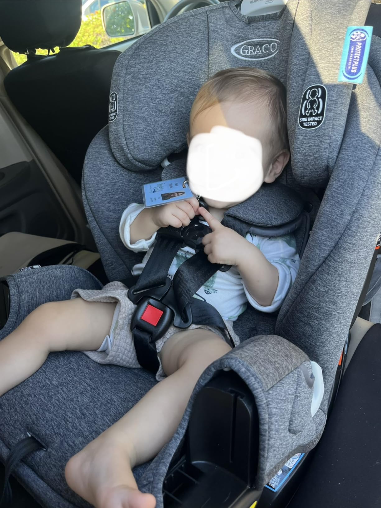 Graco Extend2Fit 3-in-1 Convertible Car Seat, 3 Modes - Rear Facing, Forward Facing Baby Car Seat and Highback Booster Seat, Adjustable Extension Panel for Extra Legroom, Ashten customer photo 1