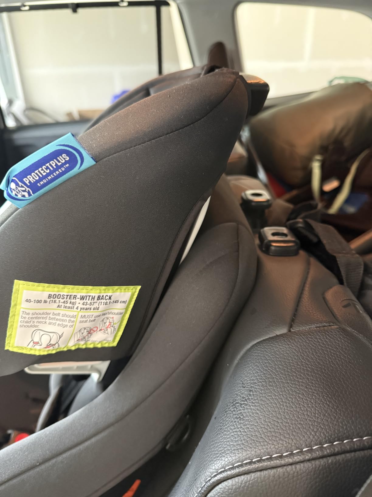 Graco Tranzitions 3-in-1 Harness Booster Car Seat, Forward Facing Car Seat, Highback, to Backless Booster, Proof customer photo 2