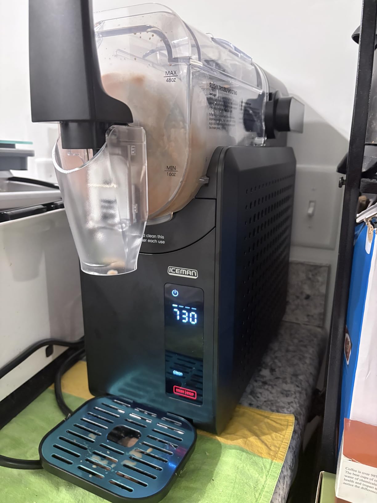 Iceman by Chefman Slush-Ease 68oz Slushie Machine, 48oz Liquid Capacity Frozen Drink Maker & Slushy Machine with 5 Presets and LED Display customer photo 1
