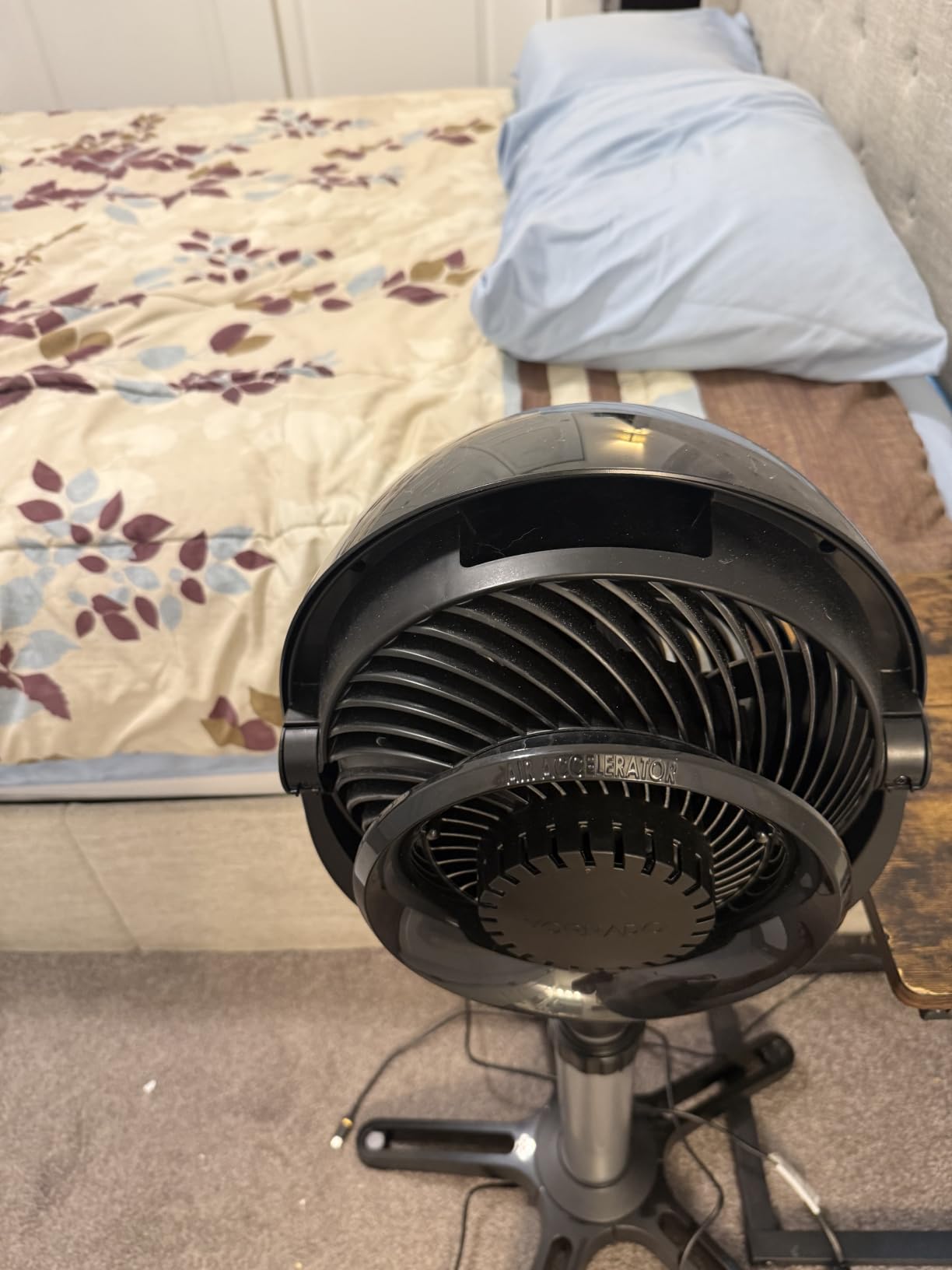 Vornado 6803 OSC Pedestal Circulator, Oscillation, Remote, 4 Speeds, Timer | Included Remote, 35-44