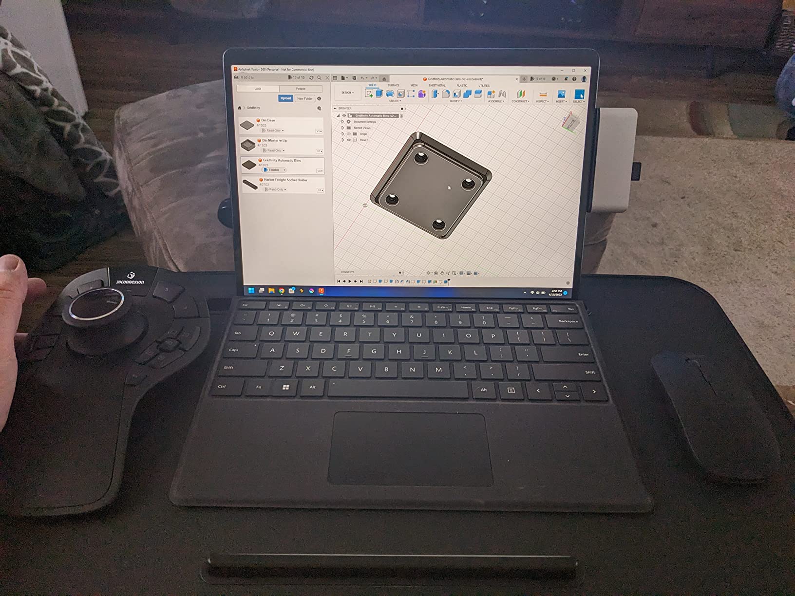Lap Desk - Laptop Lap Desk with Cushion for Bed, Couch or Floor, Fits up to 17