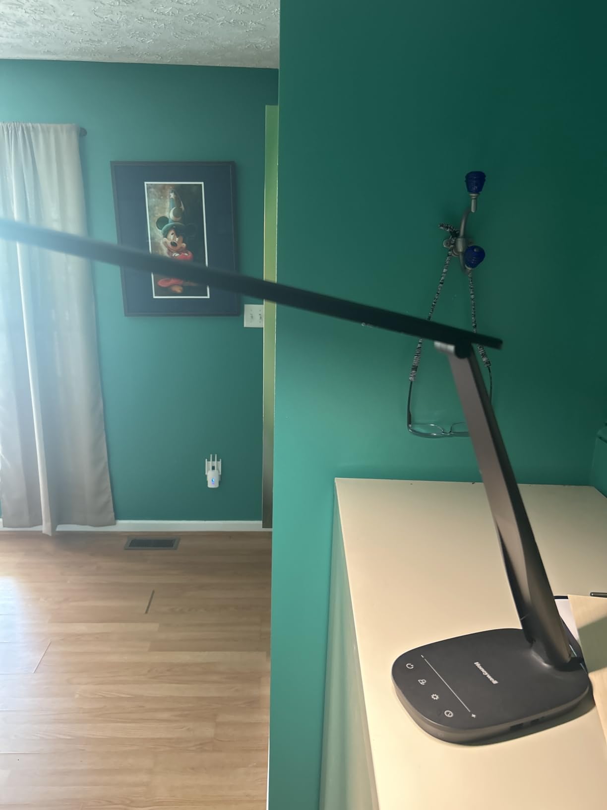 LED Desk Lamp for Home Office Eye-Caring Dimmable Reading Light, CRI94, 4 Color Modes, Touch Control, USB-A And USB-C Ports, Adjustable Head, Timer customer photo 1
