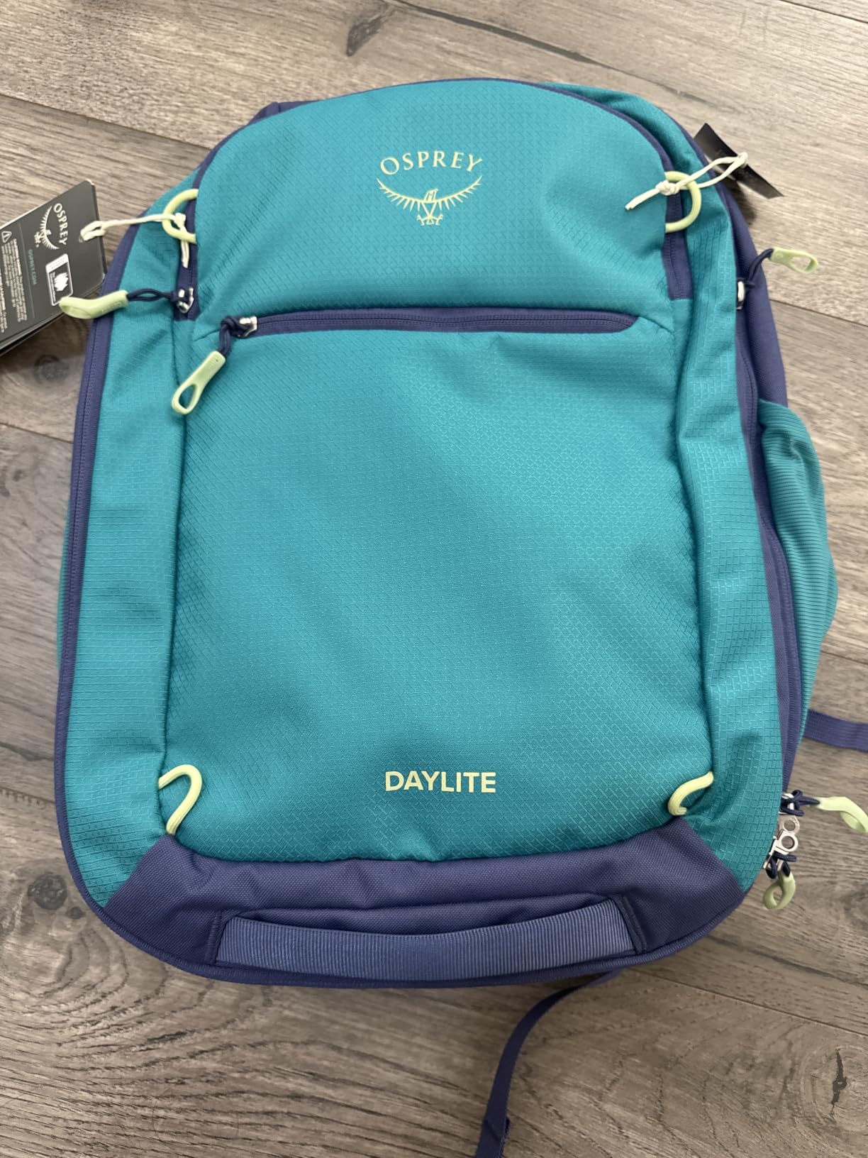 Osprey Daylite Expandable 26+6 Travel Pack, Tunnel Vision Grey Amazon Exclusive customer photo 1