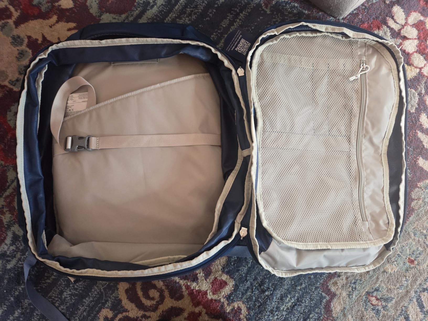 Osprey Daylite Expandable 26+6 Travel Pack, Tunnel Vision Grey Amazon Exclusive customer photo 2