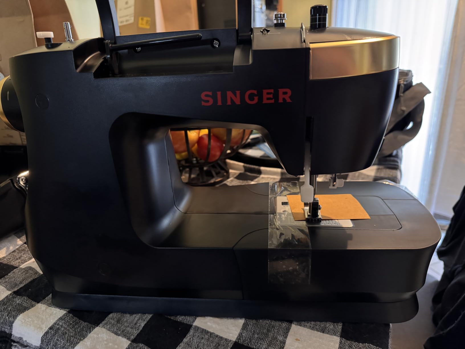 SINGER Super Bundle, Heavy Duty 500 Sewing Machine with Carrying Case | 23 built-in stitches, high speed motor, strong piercing power, metal frame customer photo 1