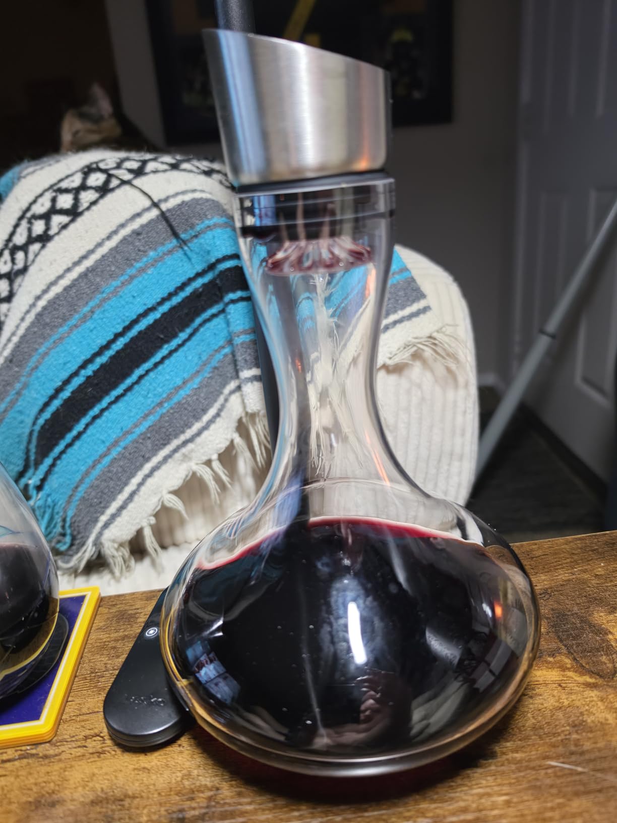 Wlasss Hand Blown Wine Decanter with Aerator, 1300ml/44oz Red Wine Decanter, Crystal Wine Carafe with Stainless Steel Pour Lid and Filter, Elegant Design Easy Pour, Wine Aerator Wine Gifts customer photo 1