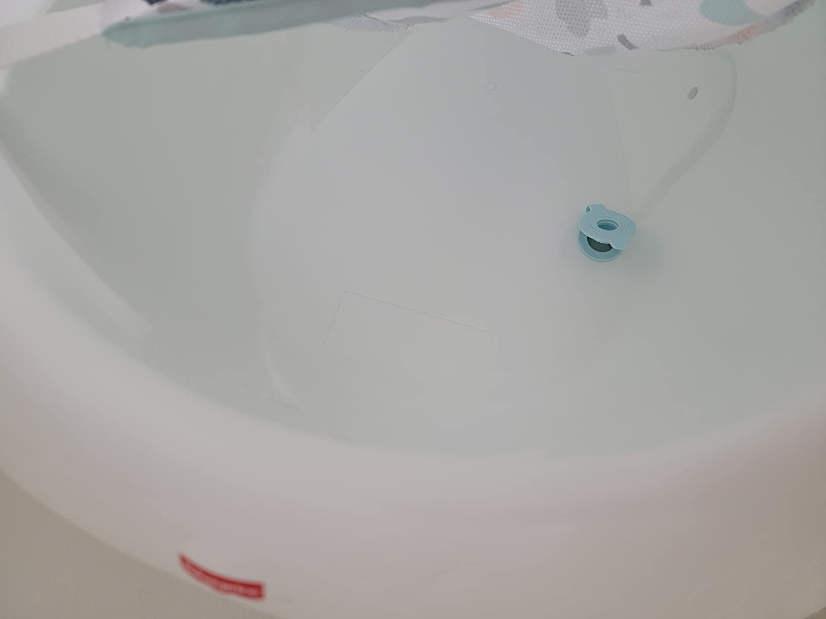 Fisher-Price Baby to Toddler Bath 4-in-1 Sling 'N Seat Tub with Removable Infant Support and 2 Toys, Pacific Pebble customer photo 2