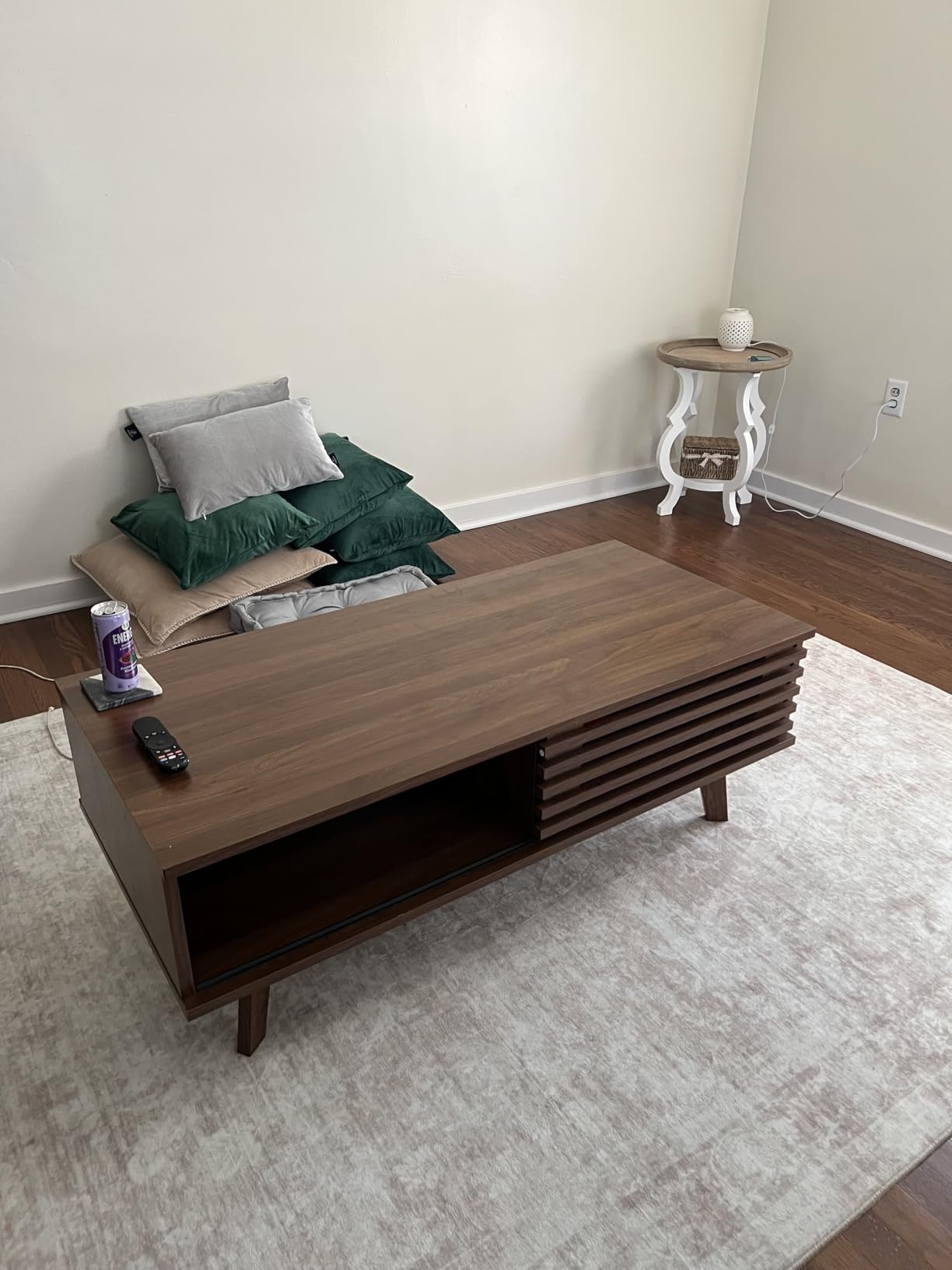 Furniway Mid Century Modern Coffee Table, Wood Coffee Table with Storage, Farmhouse Table for Living Room, Apartment, Walnut customer photo 2
