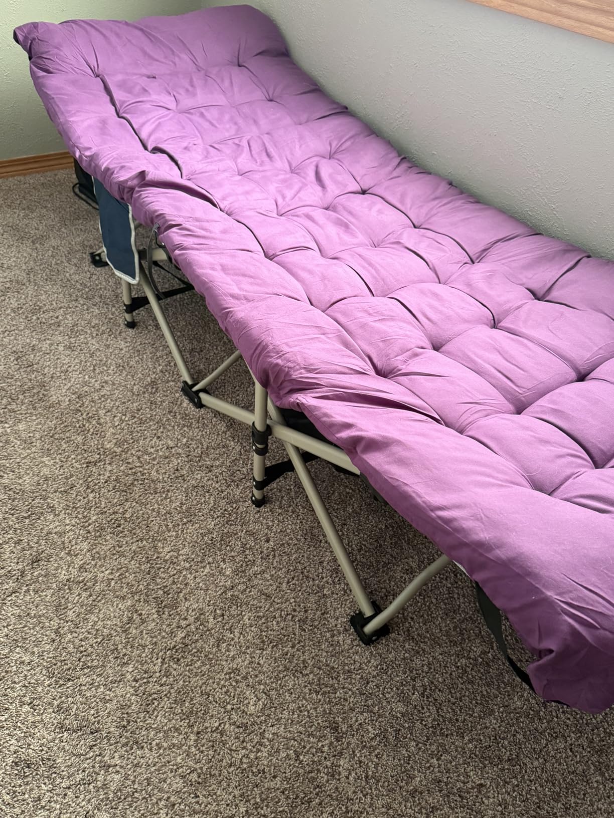 XXL Camping Cot Oversize Cots for Adults Extra Large Cots for Sleeping with Mattress Heavy Duty Camping Bed with Carry Bag Folding Cot for Hiking Camping Indoor Office Nap Vacation Easy to Set up customer photo 1