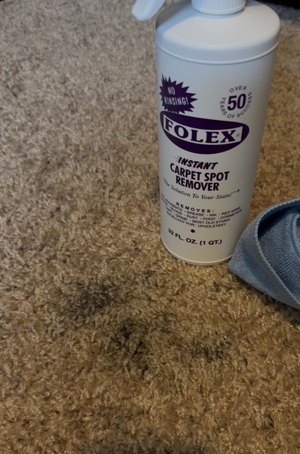FOLEX Instant Carpet Spot Remover 32 oz - Powerful Stain Remover for Carpets, Upholstery & Rugs - Eliminates Red Wine, Pet Stains customer photo 2