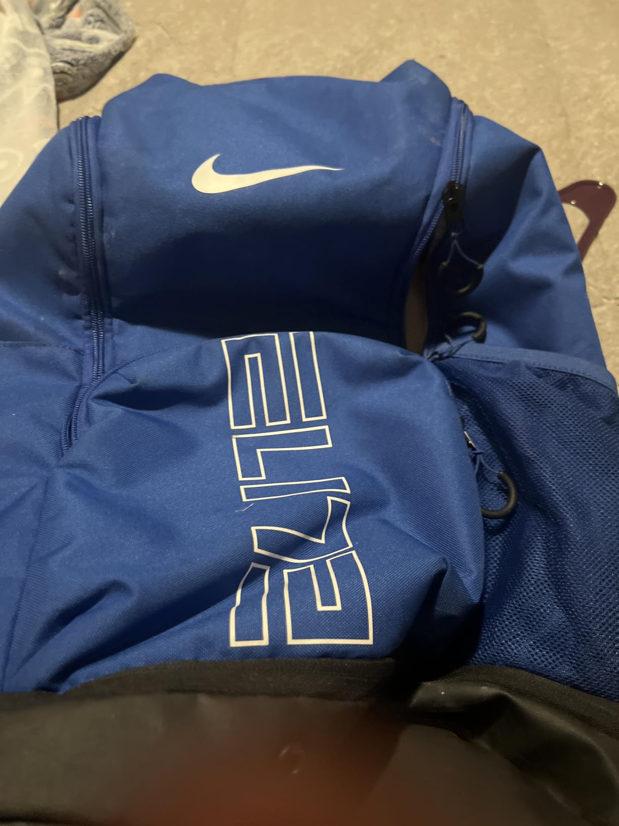 Nike, Unisex, Varsity Elite Backpack (32L), Black/Black/Metallic Silver, One Size customer photo 2