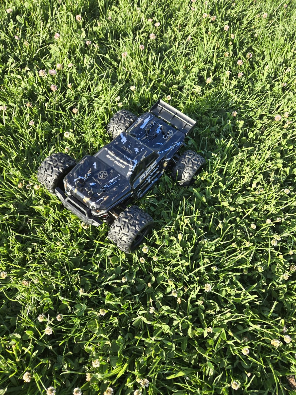 DEERC 9309E All Terrain Fast RC Cars for Adults 40KPH, 4WD Electric Off-Road Remote Control Monster Truck, 2.4Ghz High Speed Car, Waterproof Monster Truck with 2 Batteries for Boys & Kids customer photo 2