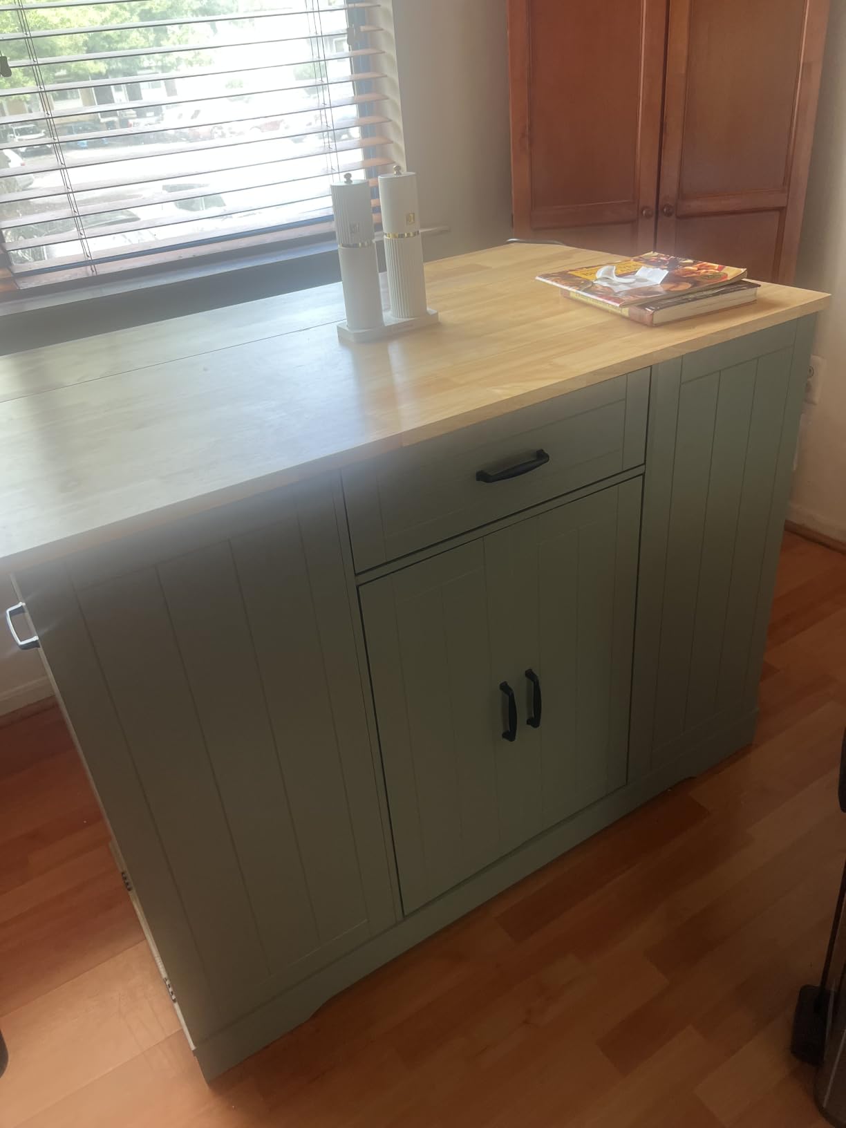 Stationary Kitchen Islands Include 2 Chairs, 47