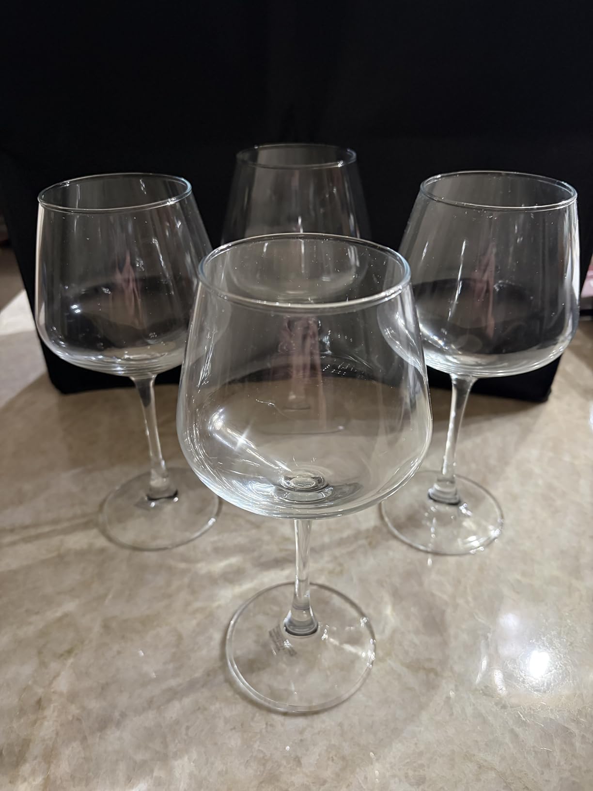 Amazon Basics Stemmed White Wine Glasses, 12 oz., Dishwasher-Safe, 4-Piece Set customer photo 2