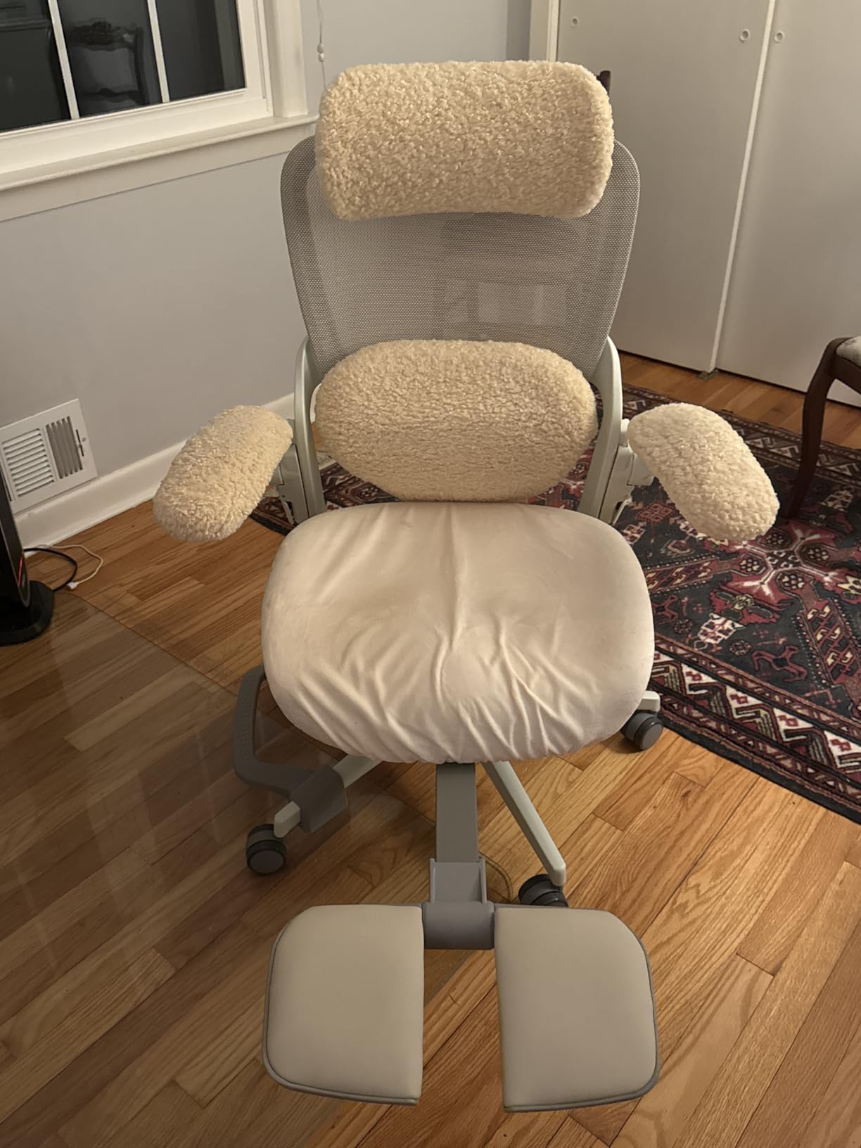 MUSSO E80 Muse Petite Ergonomic Office Chair for Women, Small Frame Adjustable Desk Chair with 3D Lumbar Support, 4D Headrest, Footrest, 90° Flip-Up Arms, 135° Recline Mesh Computer Chair customer photo 2
