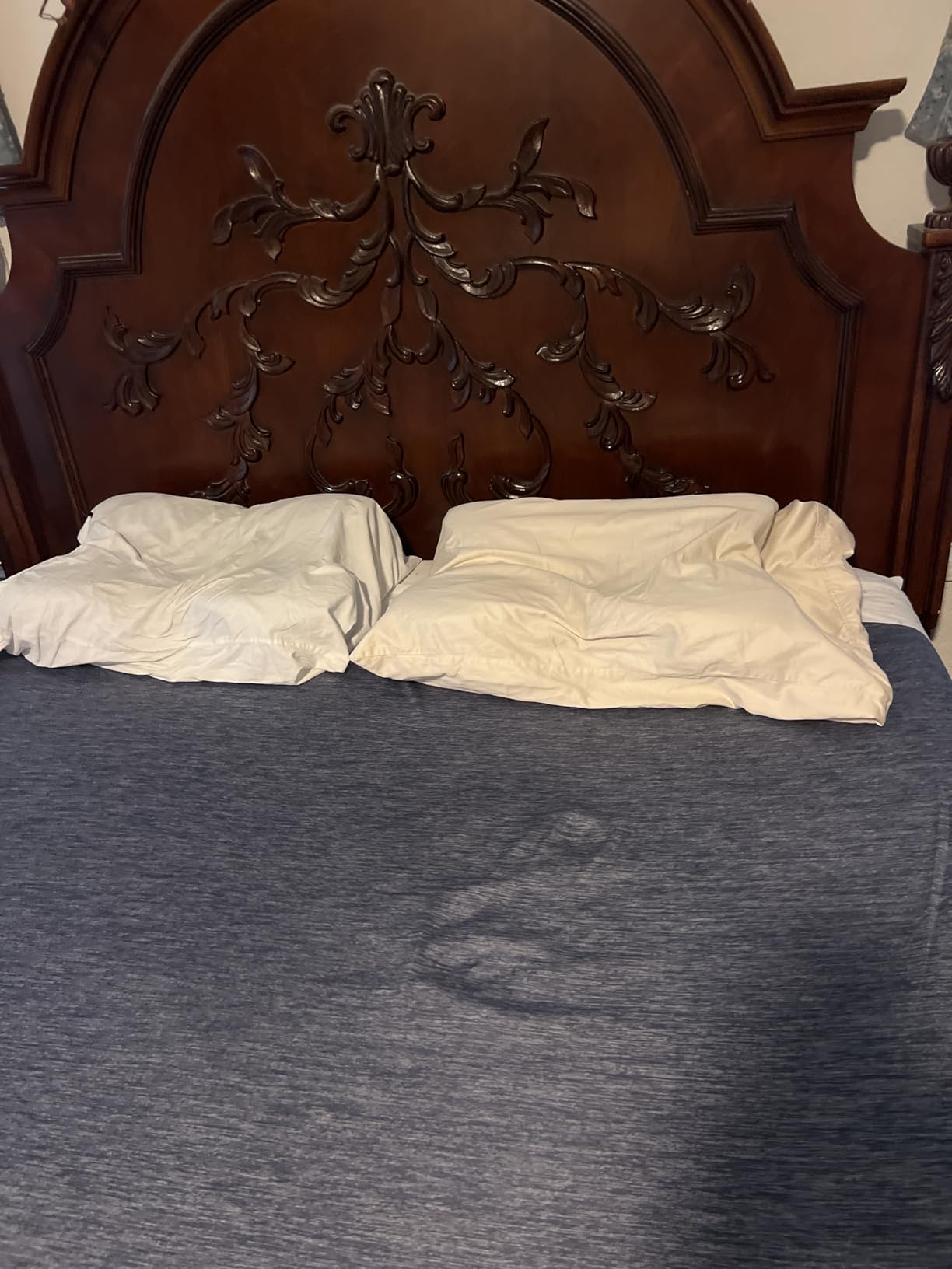 Derila Ergo Cervical Neck Pillow for Sleeping Pillow Contour Memory Foam Pillows for Back, Side Sleeper Pillows 21.25 x 14.17 x 4.72 inches | Pillows For Back, Side Sleeper Pillows 21.25 x 14.17 x 4.72 inches customer photo 1