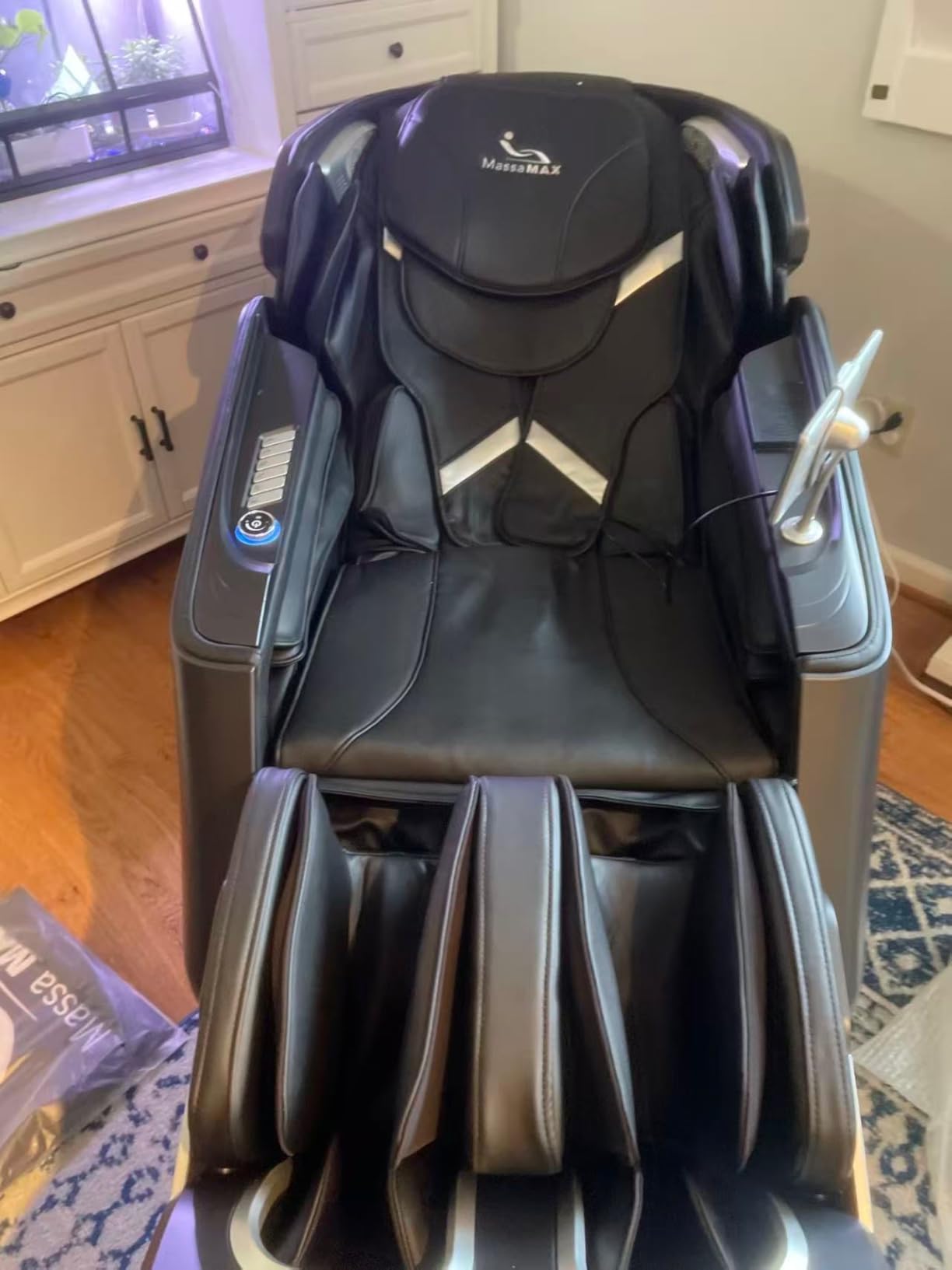 MassaMAX A675 4D Full Body Massage Chair, 172° Flex-SL Track, Calf Kneading | Auto Footrest, Yoga Stretch, 22 Modes, Body Scan, 172° Zero Gravity, Wireless & USB Charging, Lumbar and Calf Heat customer photo 2