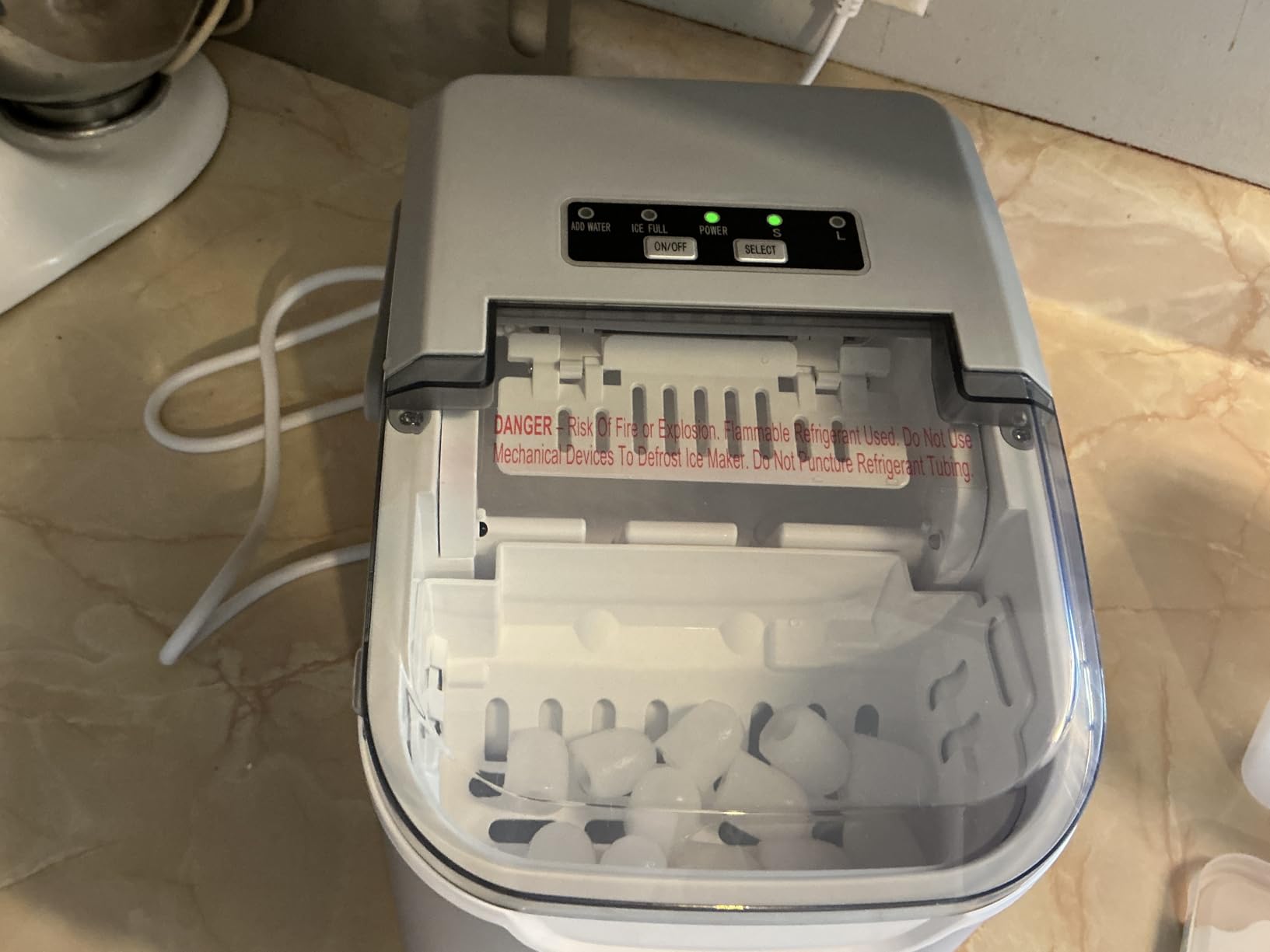 Antarctic Star Countertop Ice Maker Machine, 26Lbs/Day Fastest 6‑Min Ice | 8 Bullet Ice In 6Min, 2 Sizes, Energy-Saving, Portable Handle, Self-Cleaning, Basket/Scoop, Home/Bar/Rv/Camping. Black customer photo 2
