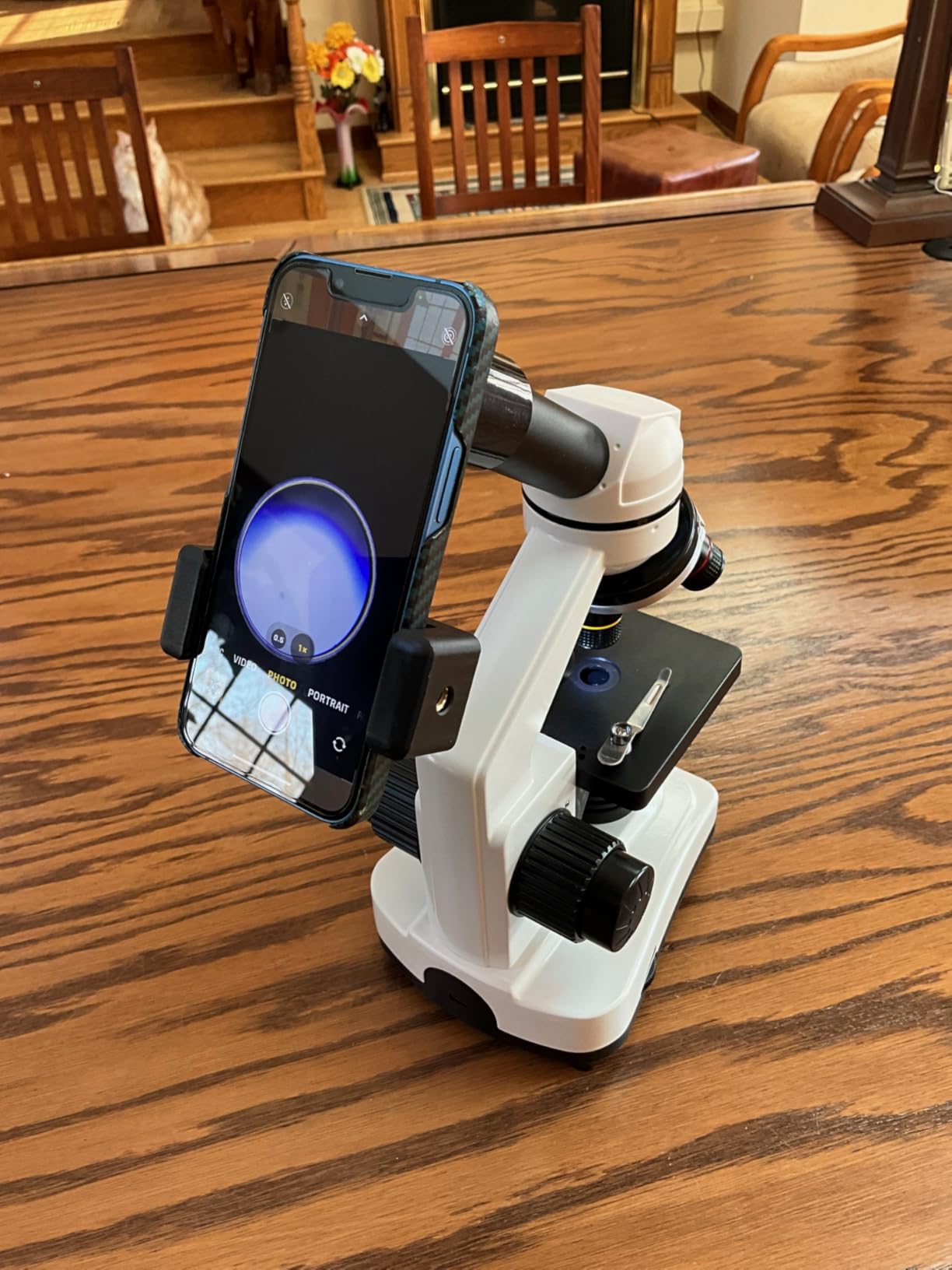 Microscope for Adults & Kids, 40X-2500X High-Power Compound Microscope for Students, School Lab & Home Schooling, Equiped with Slides Set & Phone Holder (White) customer photo 1