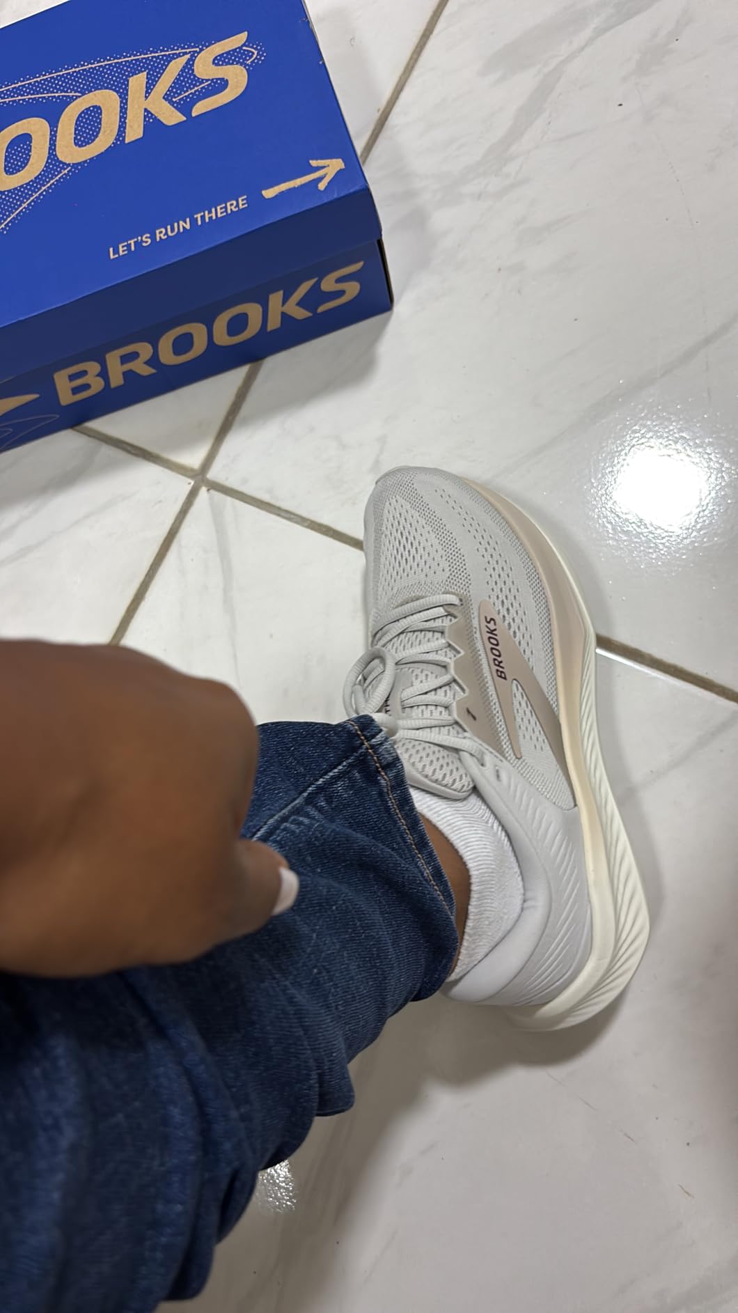 Brooks Women's Anthem 8 Neutral Running Shoe customer photo 2