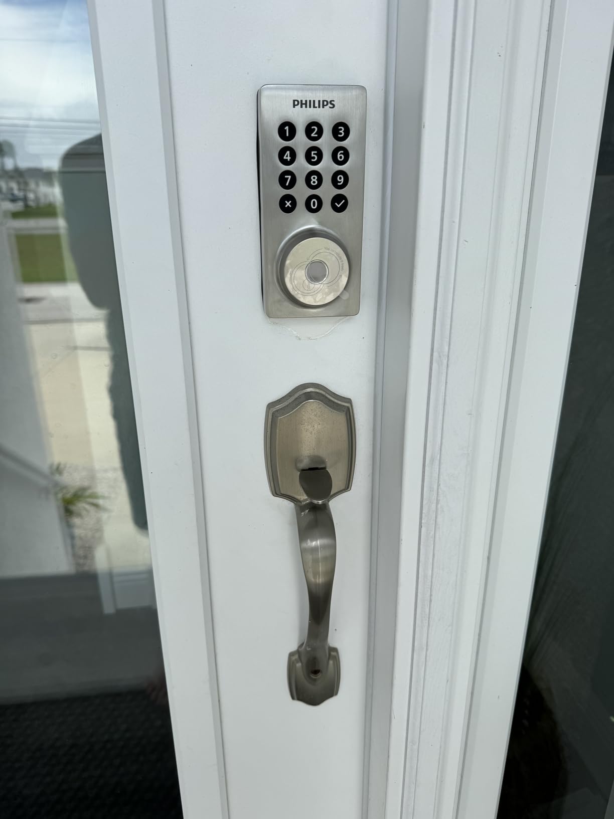 Philips Wi-Fi Door Lock, WiFi Smart Lock Keyless Entry Deadbolt for Front Door, Compatible with Alexa & Google Assistant, Remote Control, Built-in WiFi, APP Fingerprint Passcode Unlock, Auto Locking customer photo 1