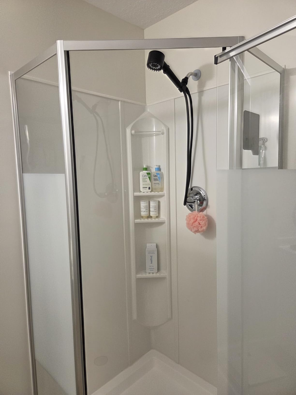 FEELSO Filtered Shower Head with Handheld, High Pressure Shower Filter Head | ON/OFF Switch, Anti-clog Nozzles, 4 Spray Showerhead with Filters for Hard Water, Remove Chlorine, Reduce Dry Itchy Skin customer photo 2