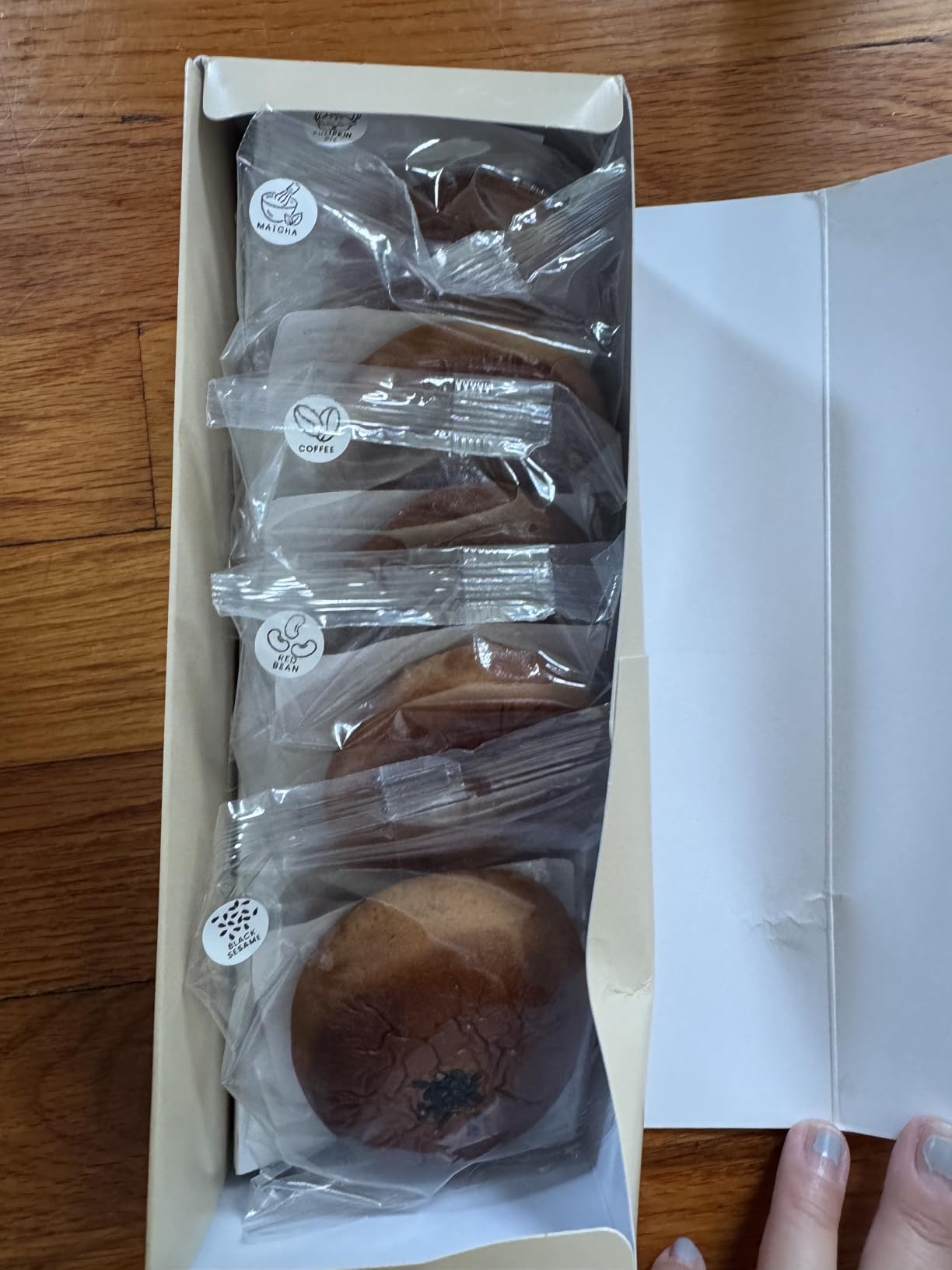 Hokkaido Anpan Variety Pack by Aki Foods Japan - Authentic Japanese Sweets (5 Pieces) customer photo 1