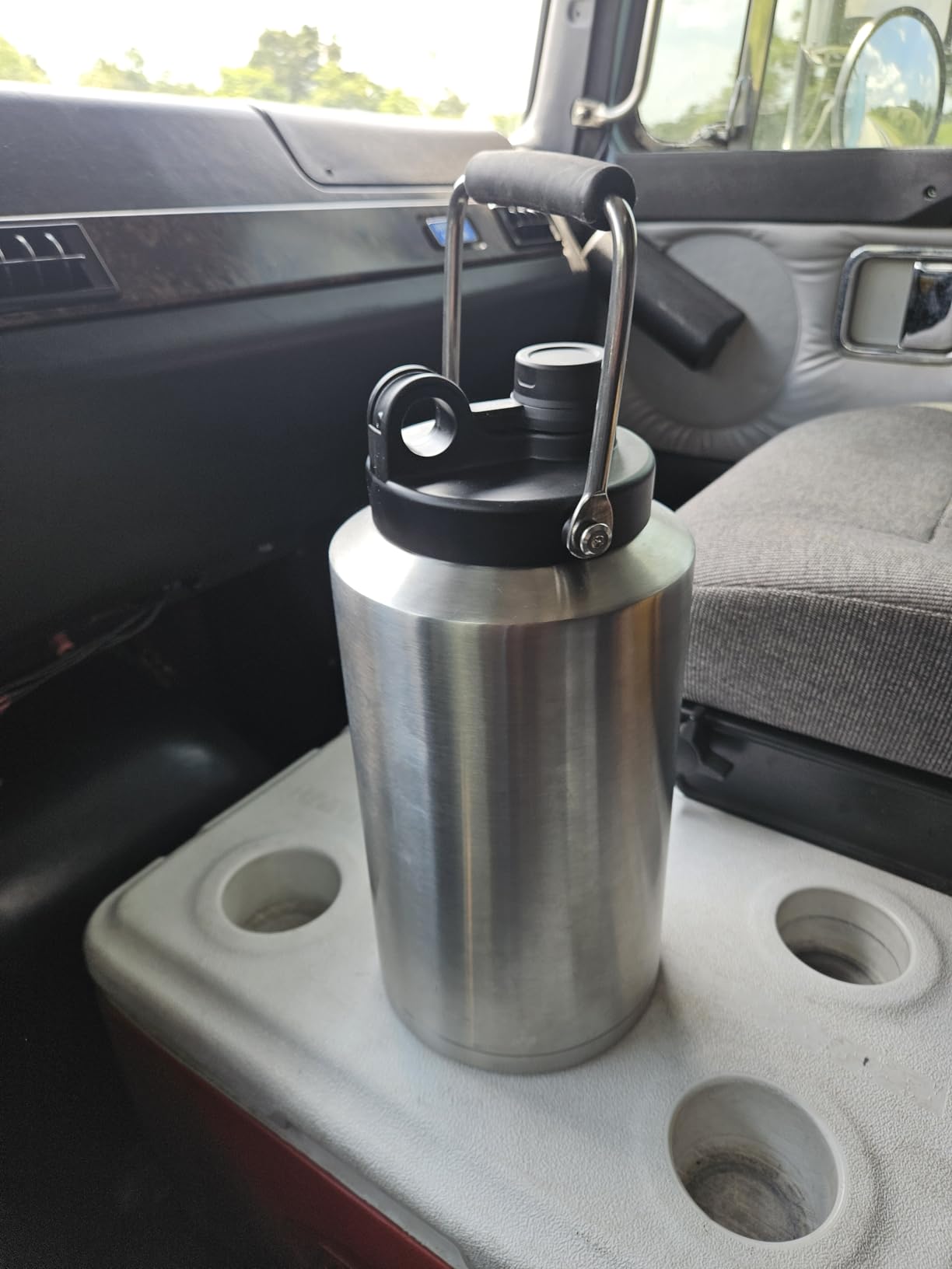 Insulated Water Bottle, 1 Gallon Jug with Handle, 128 oz Stainless Steel Large Water Bottle Wide Mouth Double Vacuum for Hot & Cold Drinks, Stainless Steel customer photo 1