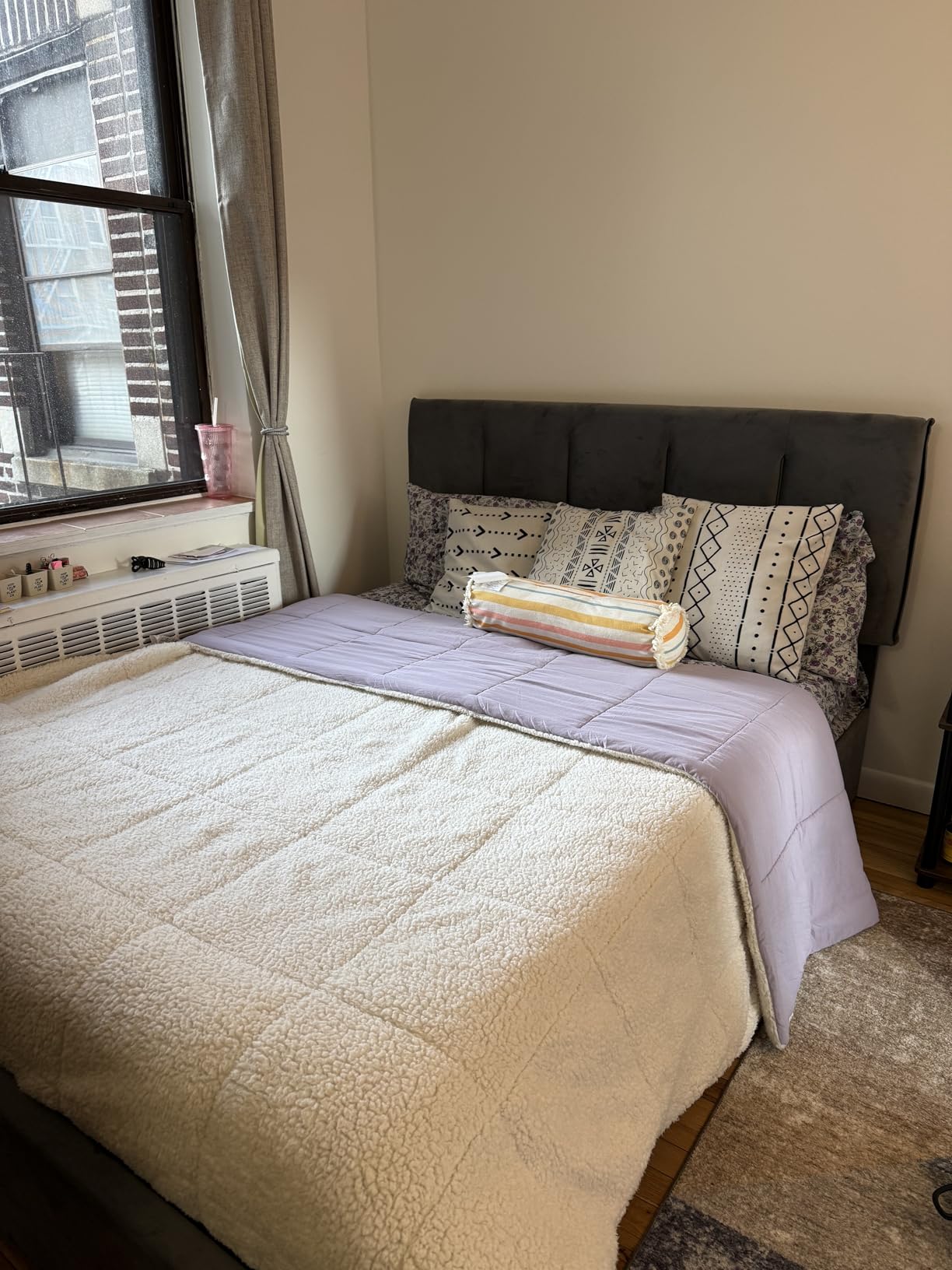 VECELO Queen Size Bed Frame with 4 Storage Drawers, Adjustable Height Headboard, Heavy-Duty Platform Bedframe with Strong Wooden Slats, No Box Spring Needed, Pale Beige customer photo 2