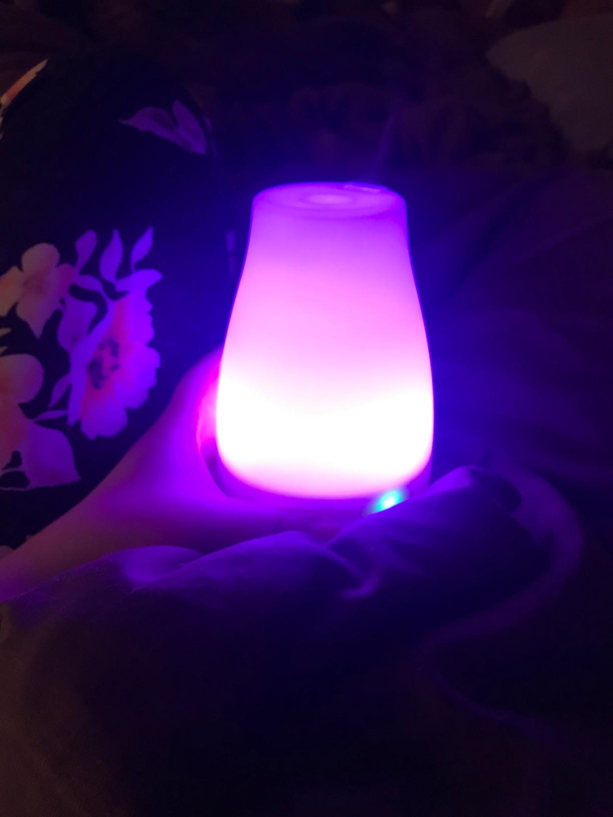 URPOWER 150mL Essential Oil Diffusers for Home Aromatherapy Diffuser | With 7 Color Changing Lights, Timer & Auto Shut-Off Scent Diffuser for Bedroom, Office, Yoga and Everyday Home Use customer photo 2