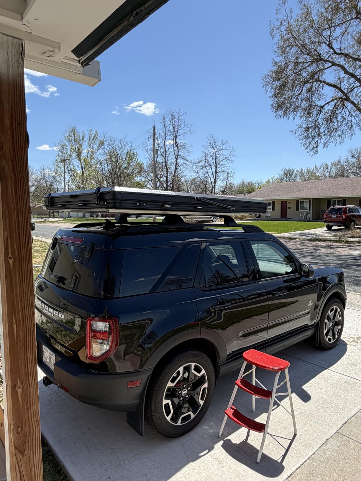 Solar Panel Rooftop Tent Hard Shell with Winter Thermal Layer | Aluminum Pop Up Roof top Tent Hardshell with USB Outlet, Luggage Bar, Suitable for Jeep SUV Truck, 4 Season Camping customer photo 1