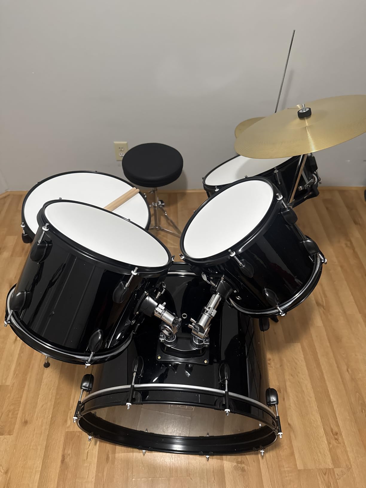 Best Choice Products 5-Piece Full Size Complete Adult Drum Set w/Cymbal Stands, Stool, Drum Pedal, Sticks, Floor Tom - Dark Cherry Sunburst customer photo 1