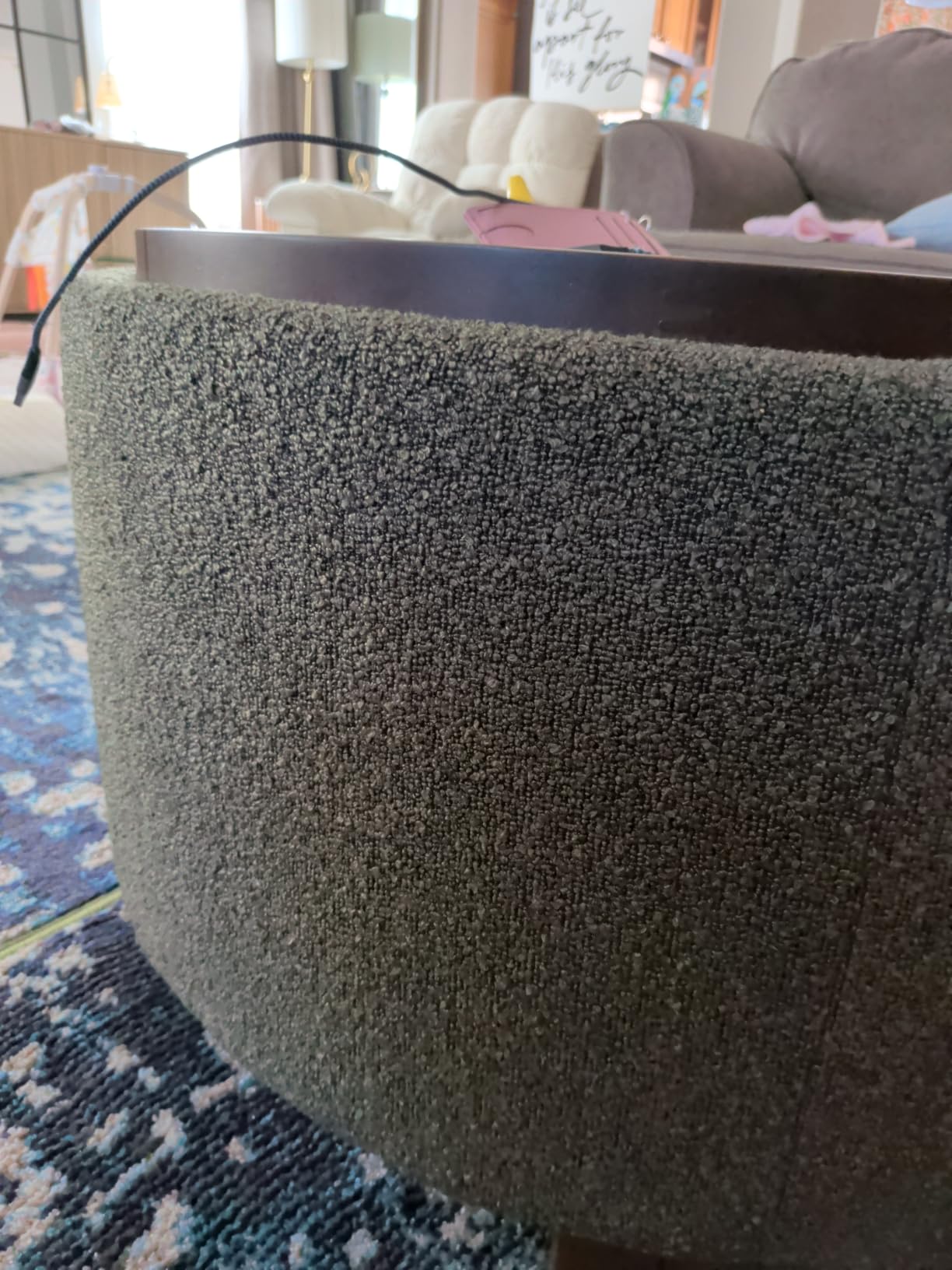 Zihanhome 30 Inch Round Storage Ottoman, Ottoman Coffee Table with Lift Off Lid, Boucle Modern Ottomans with Storage for Living Room, Bedroom, Apartments (Green) customer photo 2