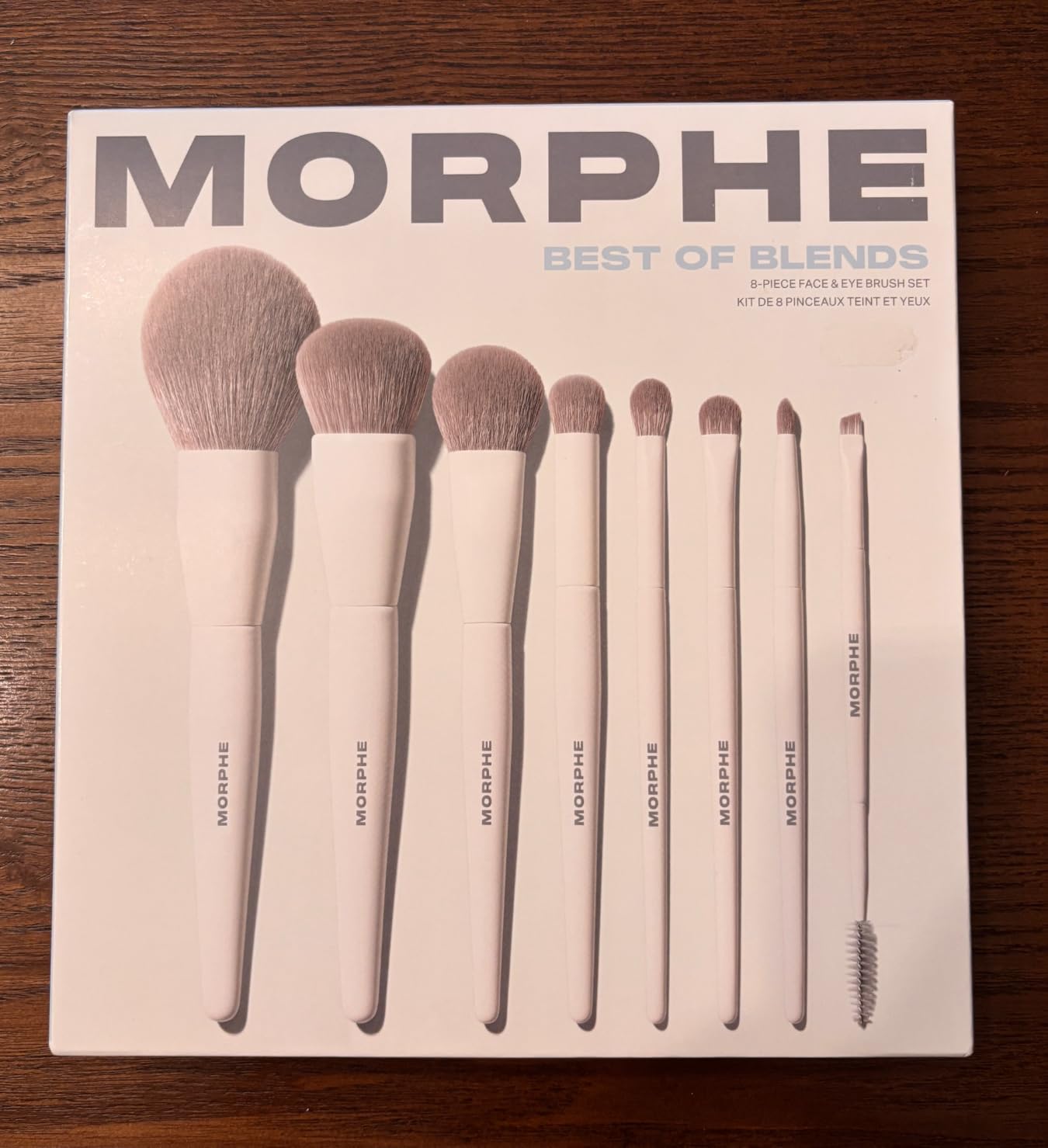 Morphe Best of Blends 8 Piece Makeup Brush Set - Face and Eye Makeup Brushes for Foundation, Concealer, Powder, Blush, Eyeshadow & Brows - Professional Brush Kit (8 ct) customer photo 2