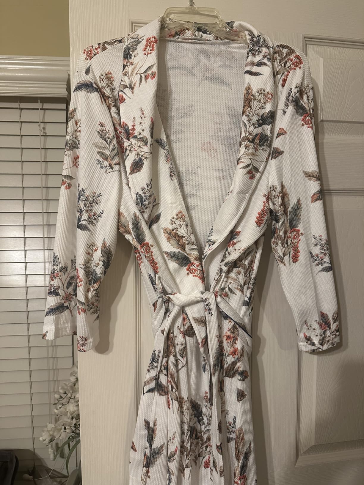 Ekouaer Robes for Women Waffle Knit Kimono Bathrobe Loungewear with Pockets | Knee Length Maternity Robe, Lightweight Soft Comfy Fabric, Floral Print Ladies House Coat customer photo 2