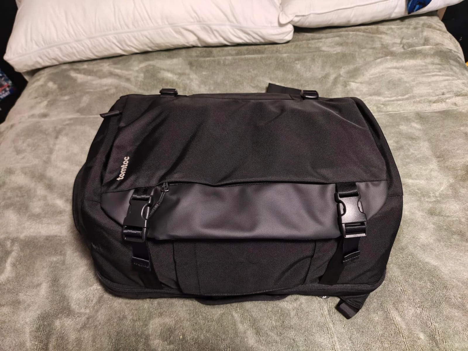 tomtoc Travel Backpack, TSA Carry On/Personal Item Bag Flight Approved | 28/40L Carry on Luggage Backpack for Men Women, PFAS Free, Water-resistant Business Airplanes Rucksack for Travel Essentials customer photo 1