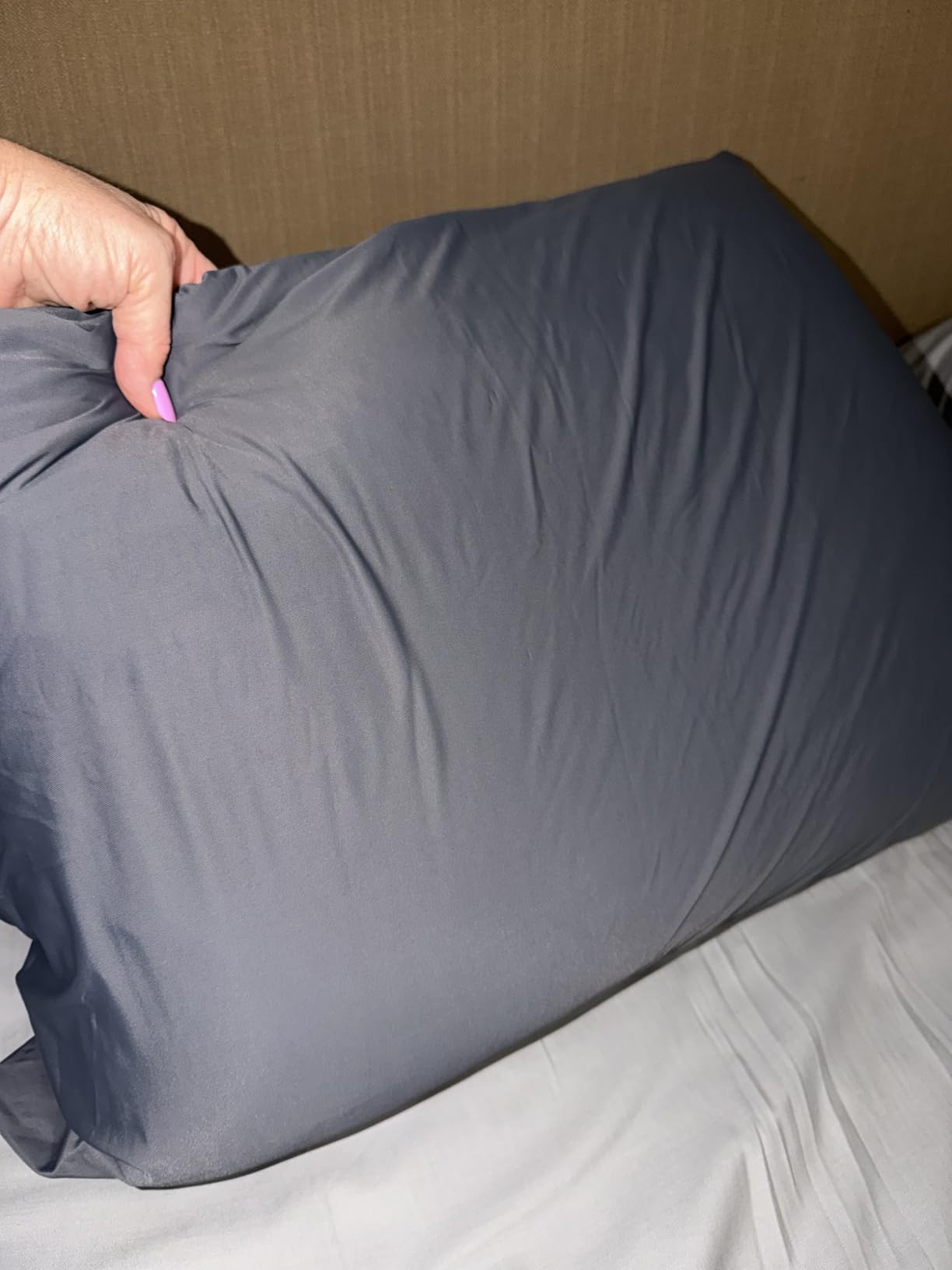Ultra-Chill Cooling Pillowcase Set of 2 for Hot Sleepers, Softer Than Silk Pillow Cases for Protecting Hair & Skin, Breathable Bed Pillow Covers w/ Zipper, Gifts for Women & Men (Light Gray, Standard) customer photo 1