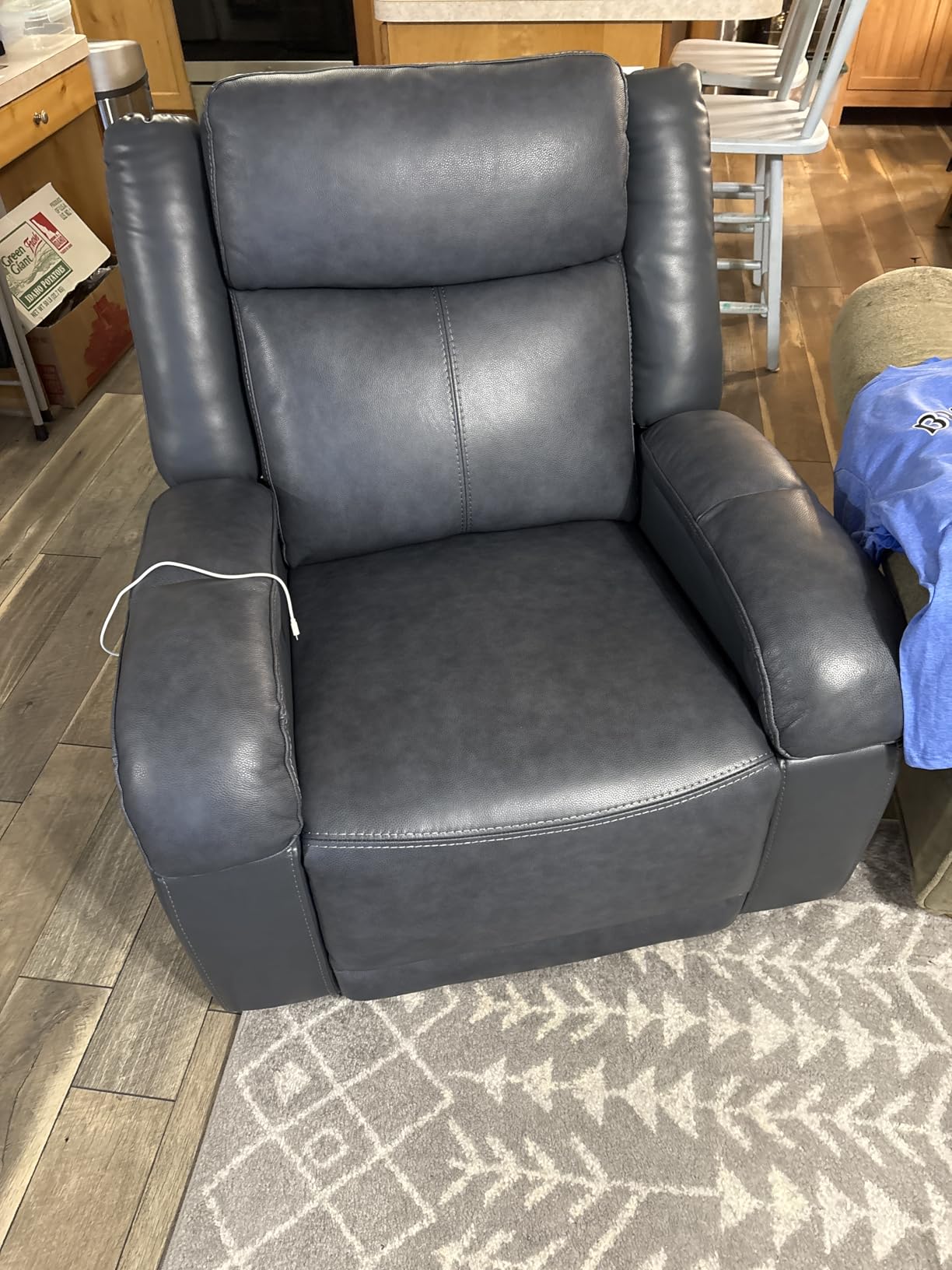 Watson & Whitely Genuine Leather Power Recliner, Cafe | Recliner Chair for Adults, Power Headrest, USB/Type-C Charging Ports, Electric Reclining Sofa Chair for Living Room, RV customer photo 2
