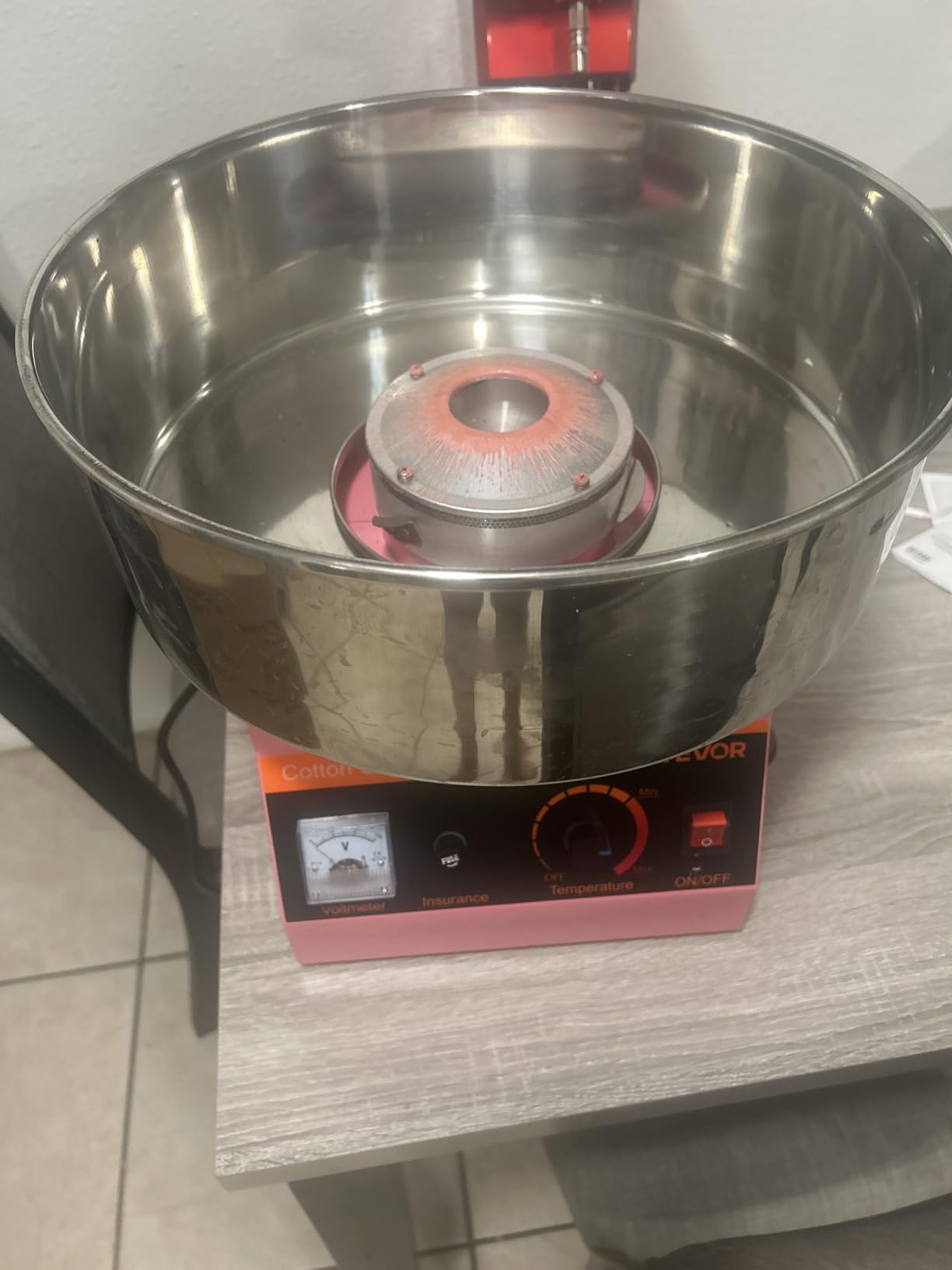 VEVOR Cotton Candy Machine Commercial, 1000W Electric Candy Floss Maker, Easy Use with 15 inch Stainless Steel Bowl and Sugar Scoop, Makes Hard Candy for Home Kids Birthday, Family Party, Pink customer photo 1