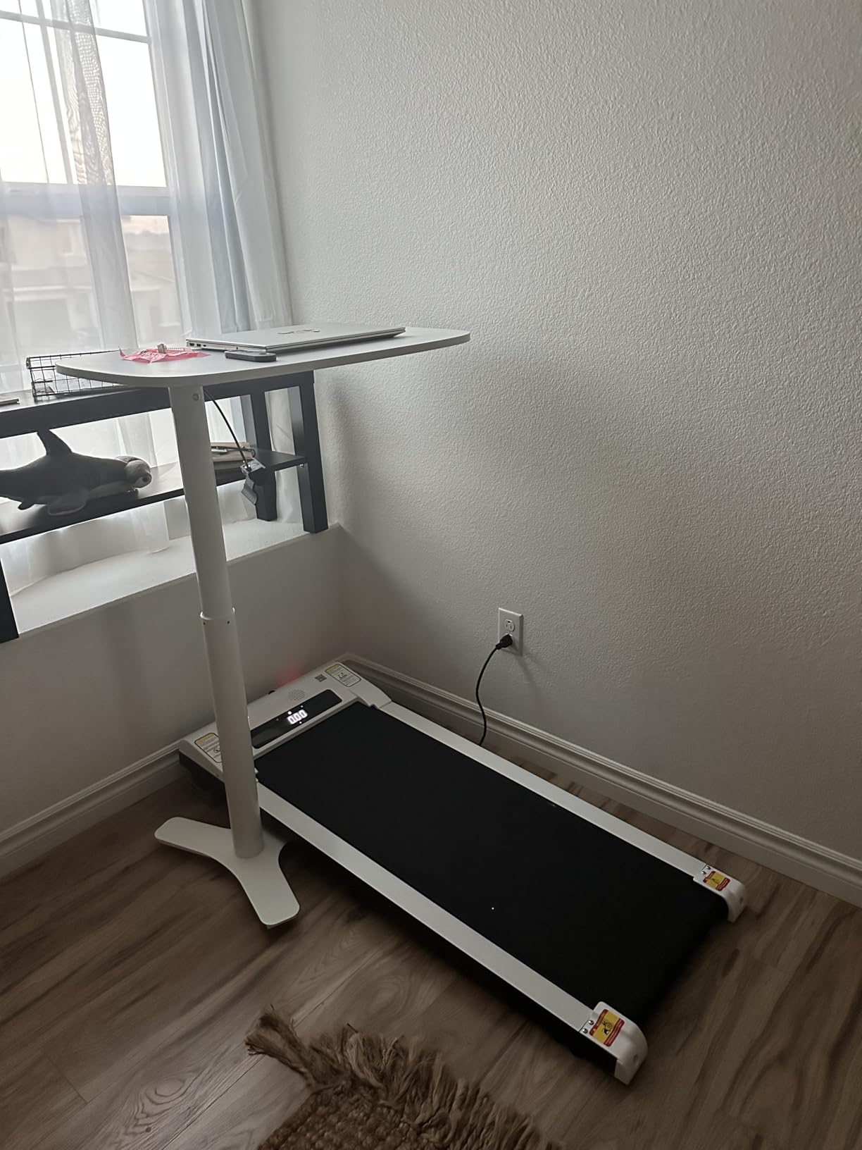 Muvai Overbed Bedside Table with Hidden Casters, 30 Inches Adjustable Height Pneumatic Mobile Laptop Standing Desk, Rolling Computer Table for Home & Hospital Use, White customer photo 2