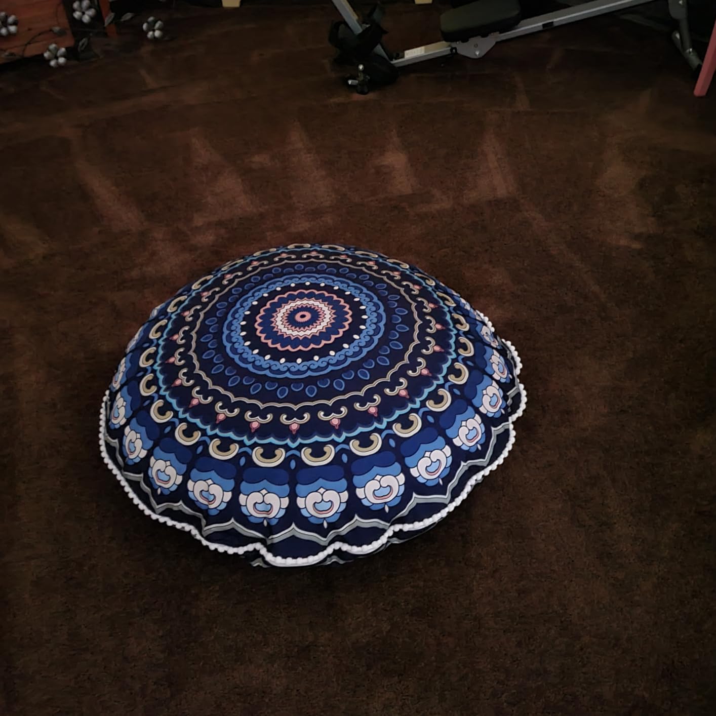 LOVMOC 32 Inch Round Floor Pillow for Adults, Large Thick Memory Foam Boho Mandala Meditation Floor Seating Cushion, Machine Washable for Living Room Outdoor Yoga Floor Sitting, Red customer photo 1