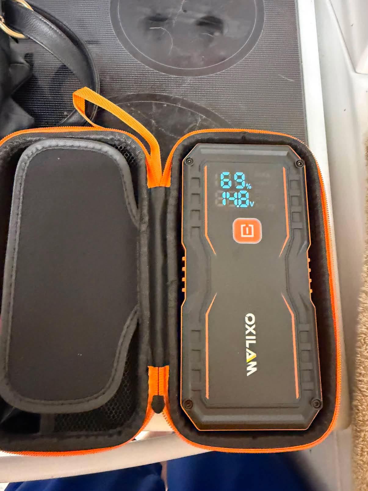 OXILAM 24000mAh Jump Starter for All Gas & Diesel Engines, 10000A Battery Jumper Starter Portable, 12V Jump Box with Quick Charger, Extended Jumper Cable, LED Display, USB, DC, Type C Port & LED Light customer photo 2