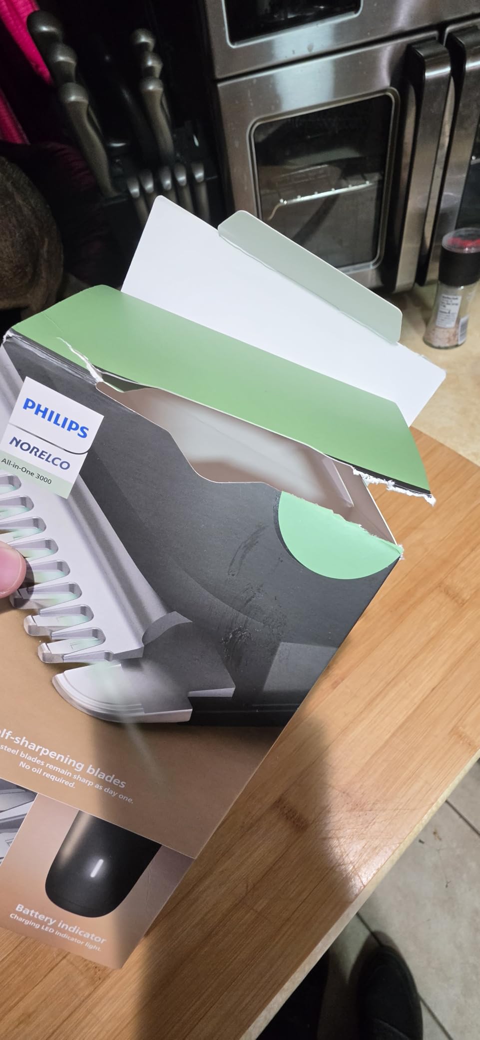 Philips Norelco All-in-One 3000 Series 13 in 1 Trimmer, Beard Styler & Men's Hair Clipper, 9 Length Settings & Self-Sharpening Skin-Friendly Blades, MG3919/50 customer photo 1