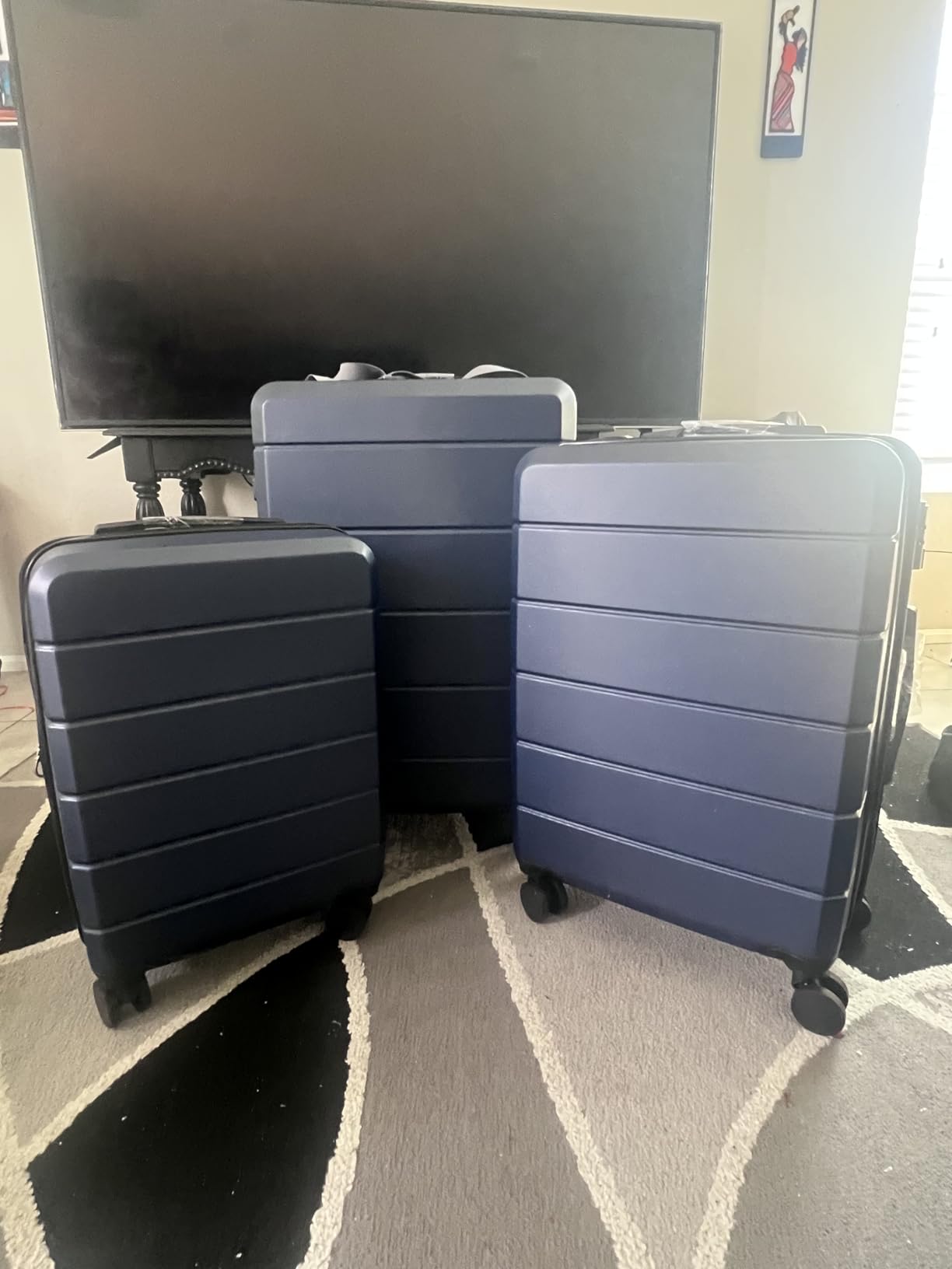 YOETEY Luggage Sets 3 Piece, Expandable Hardshell Suitcase with TSA Lock & Silent Spinner Wheels, Lightweight Hardside Travel Suitcase Set for International Trips (20/24/28 in, Black) customer photo 2